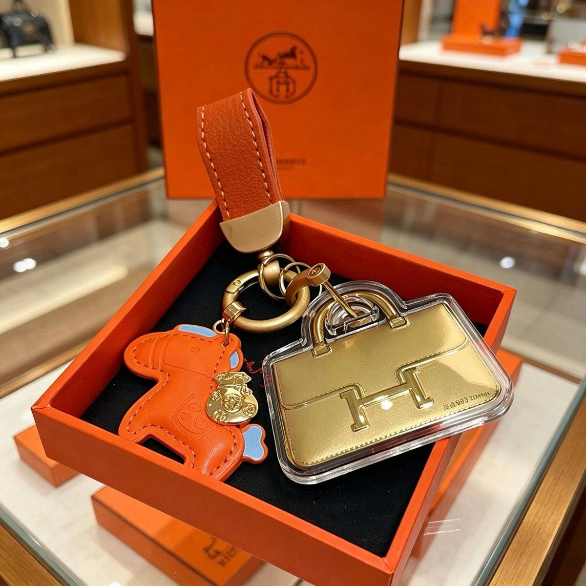 Martin Graham keychain in polished metal-tone – main product view
