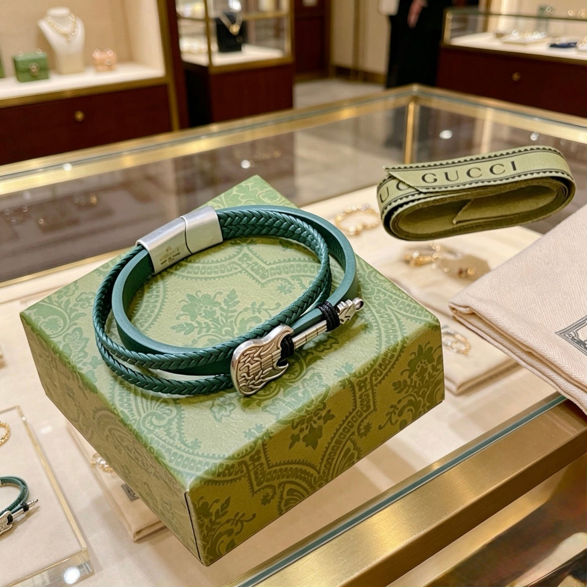 Martin Graham bangle in polished metal-tone – front product view