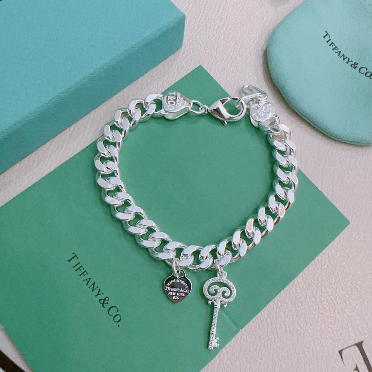 Martin Graham bracelet in polished metal-tone – front product view