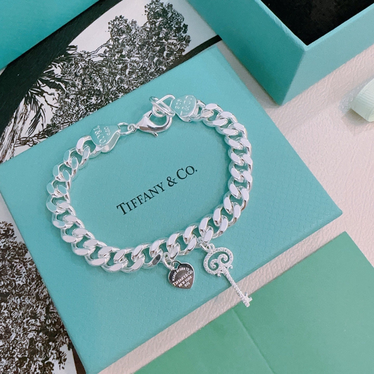 Martin Graham bracelet in polished metal-tone – main product view