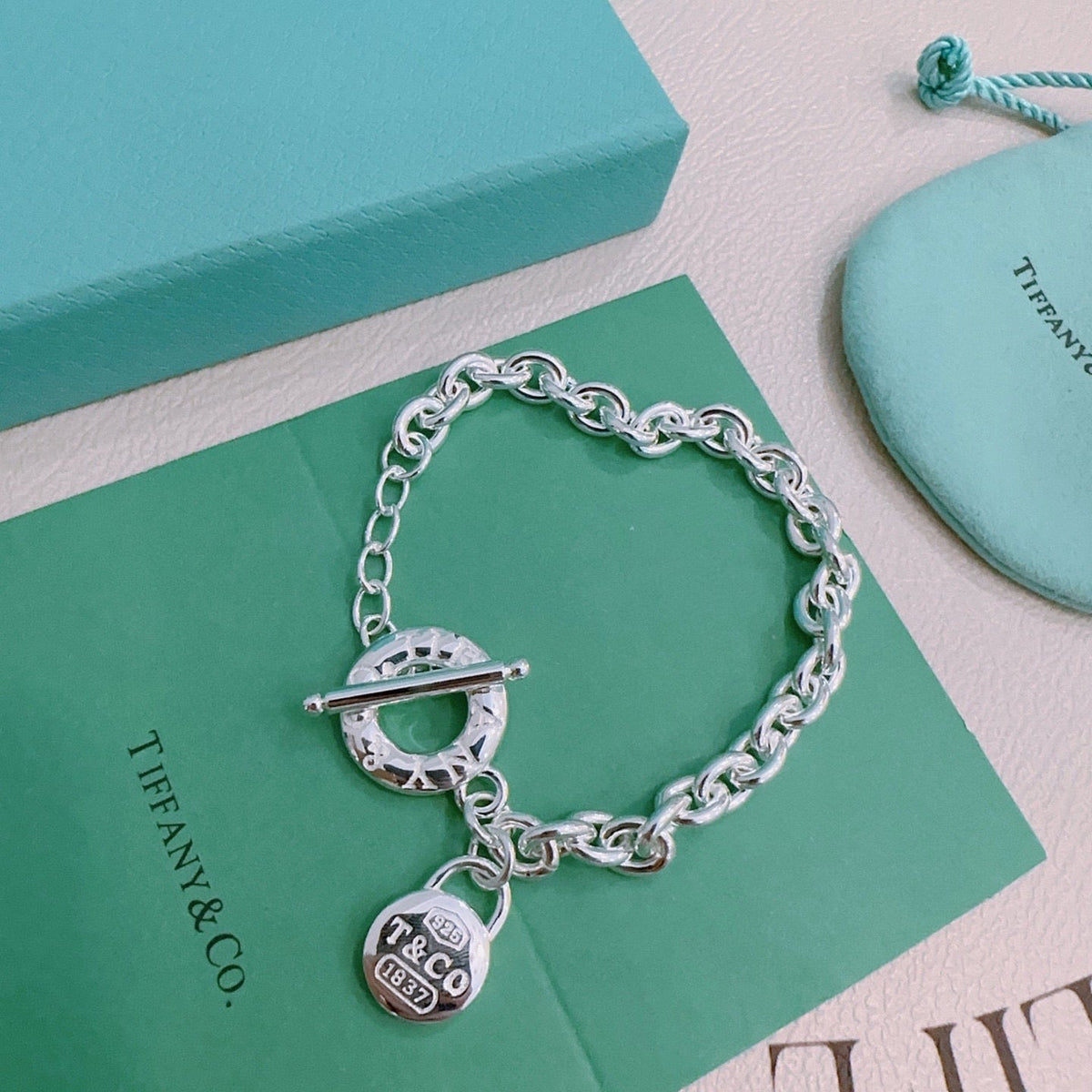 Martin Graham bracelet in polished metal-tone – close-up detail