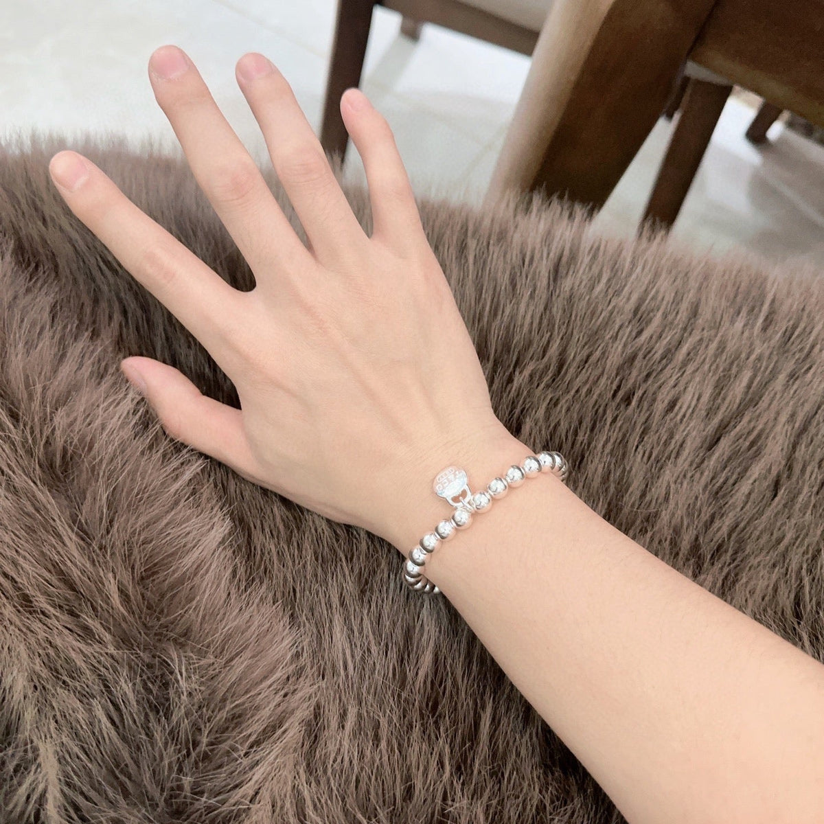 Martin Graham bracelet in polished metal-tone – detail view