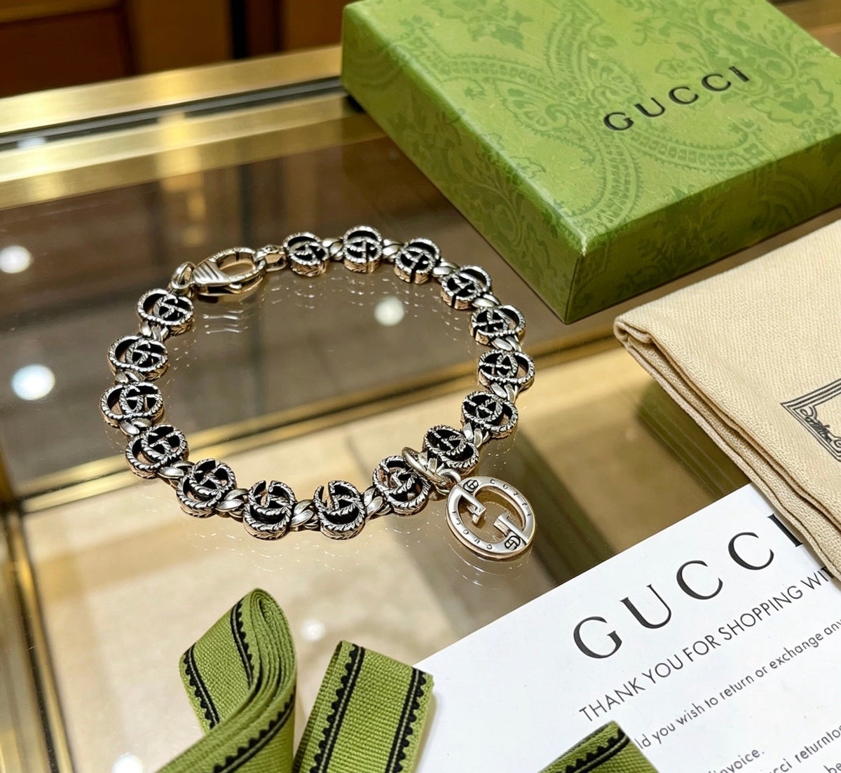 Martin Graham bracelet in polished metal-tone – side detail