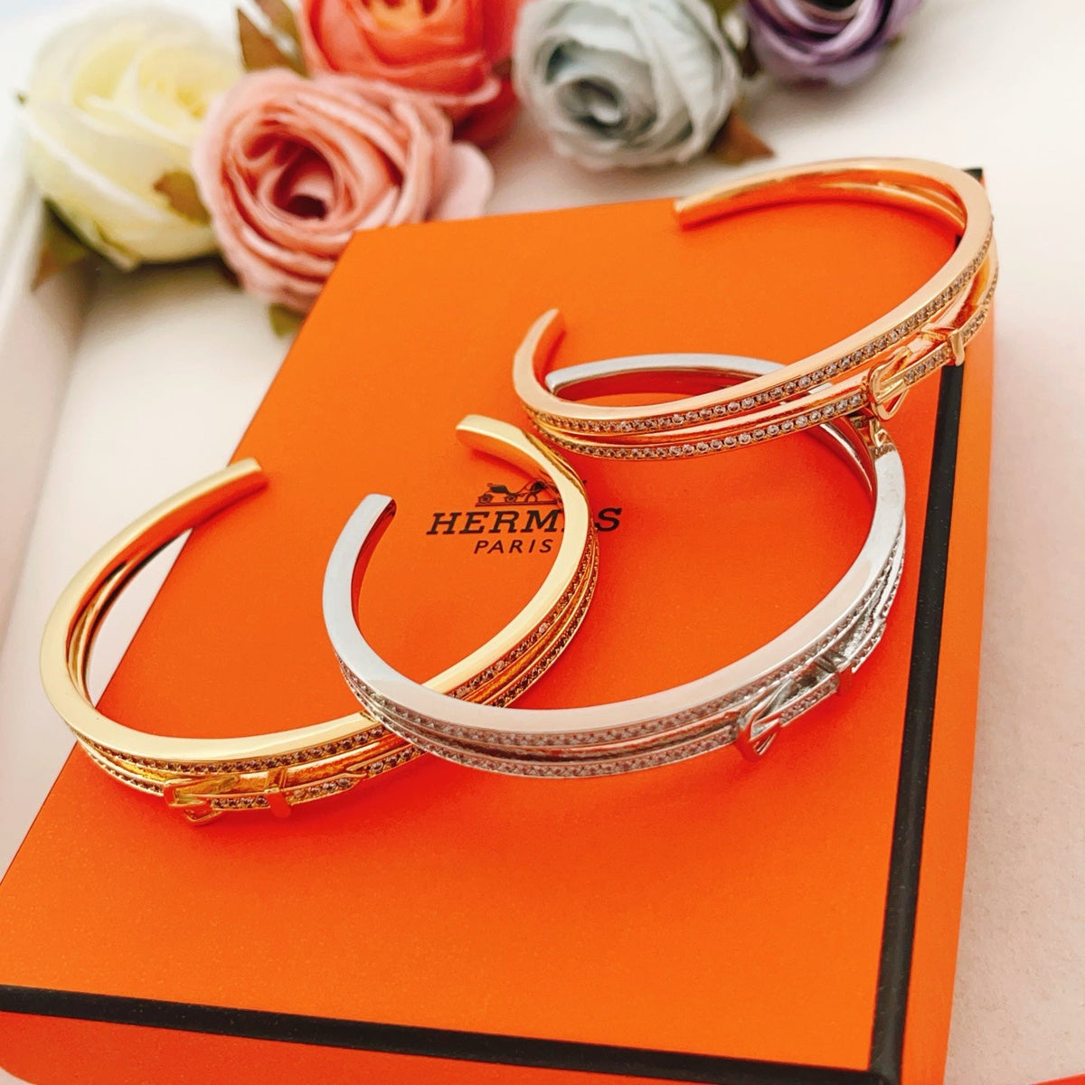 Martin Graham bangle in polished metal-tone – styled product view