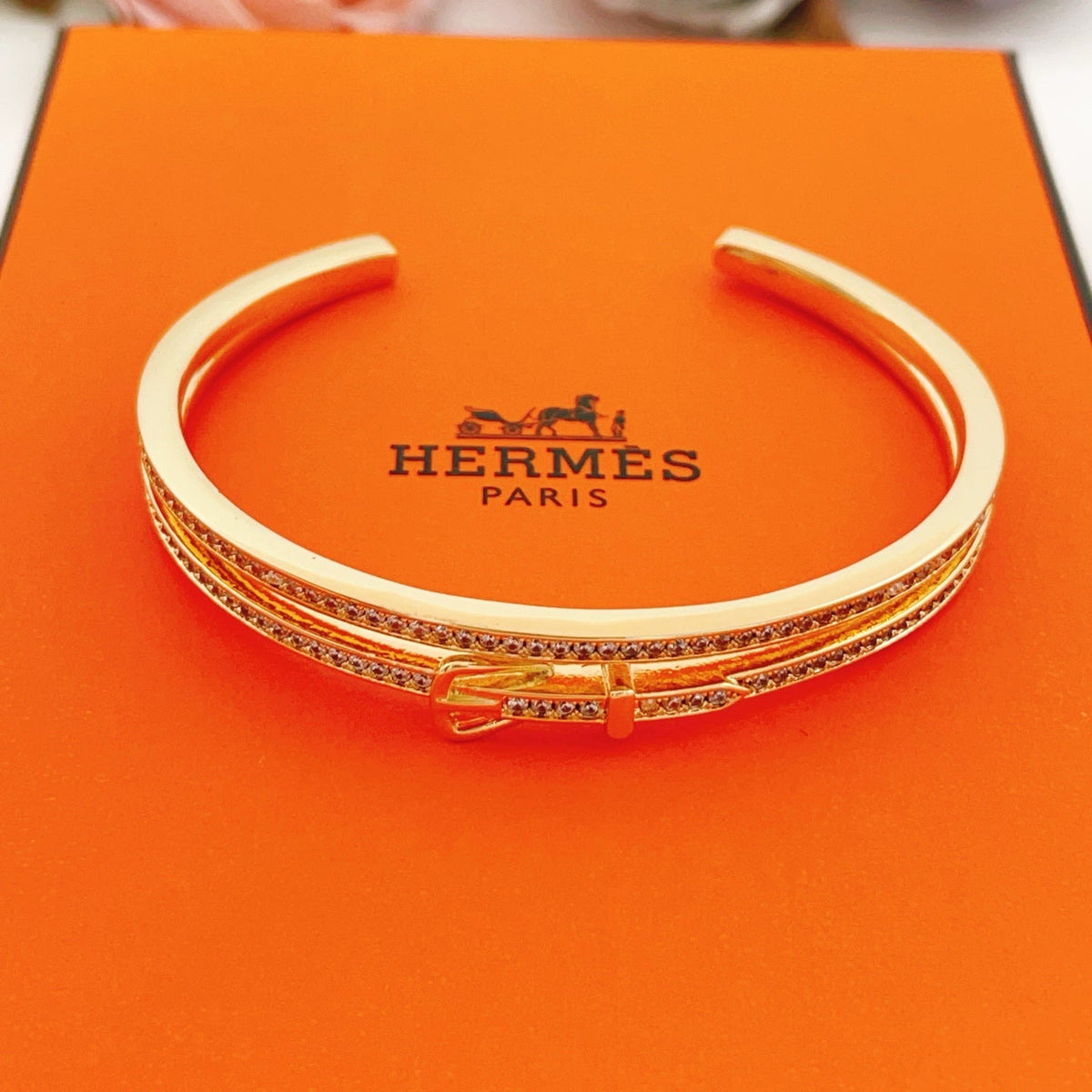 Martin Graham bangle in polished metal-tone – front product view