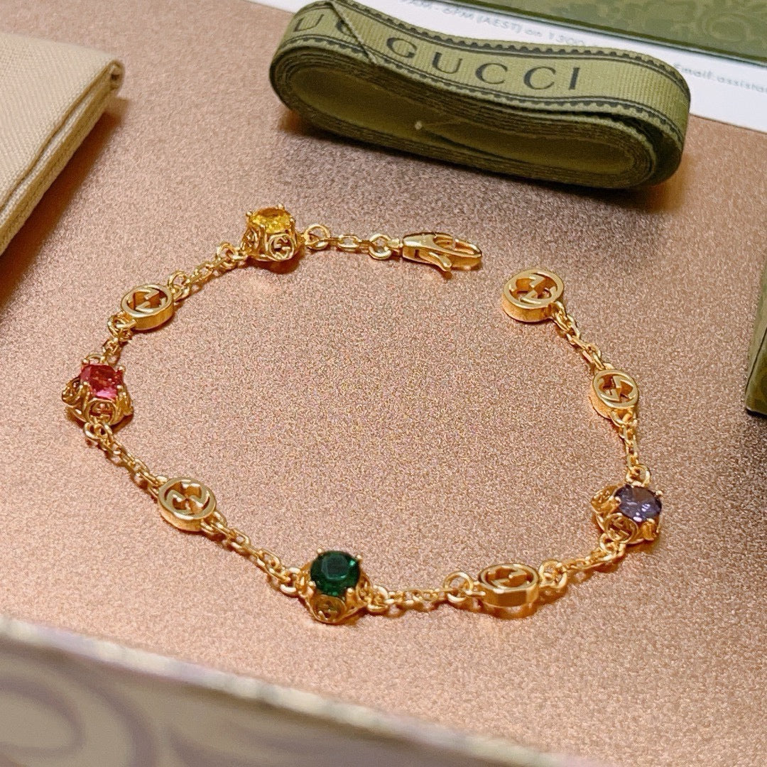 Martin Graham bracelet in polished metal-tone – close-up detail