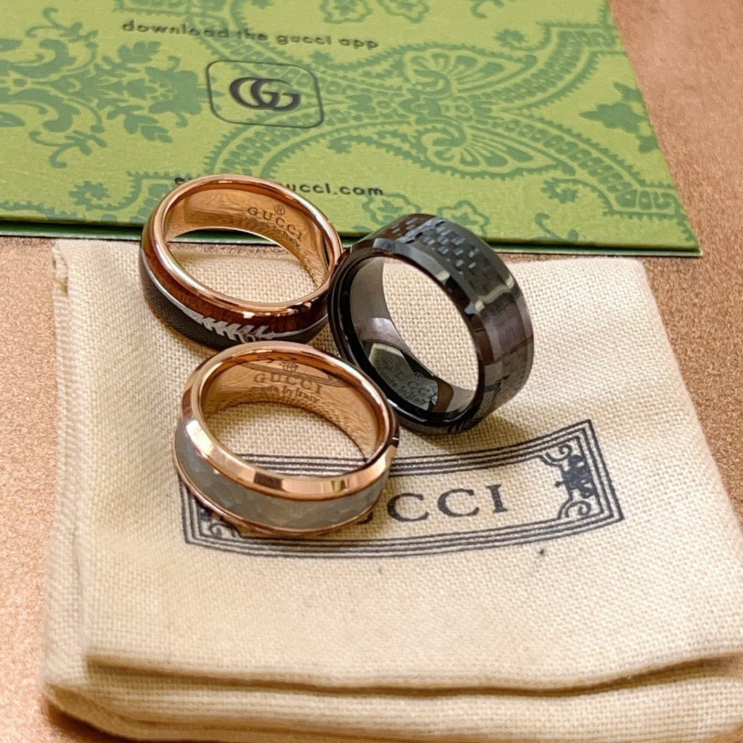 Martin Graham ring in polished metal-tone – side detail