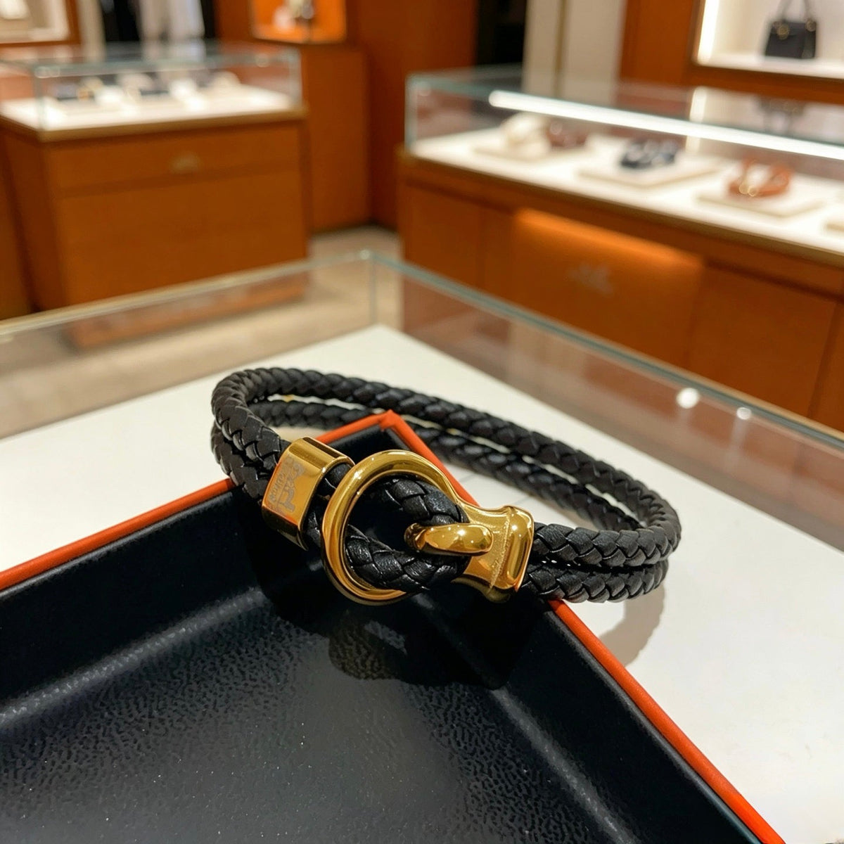 Martin Graham bangle in polished metal-tone – front product view