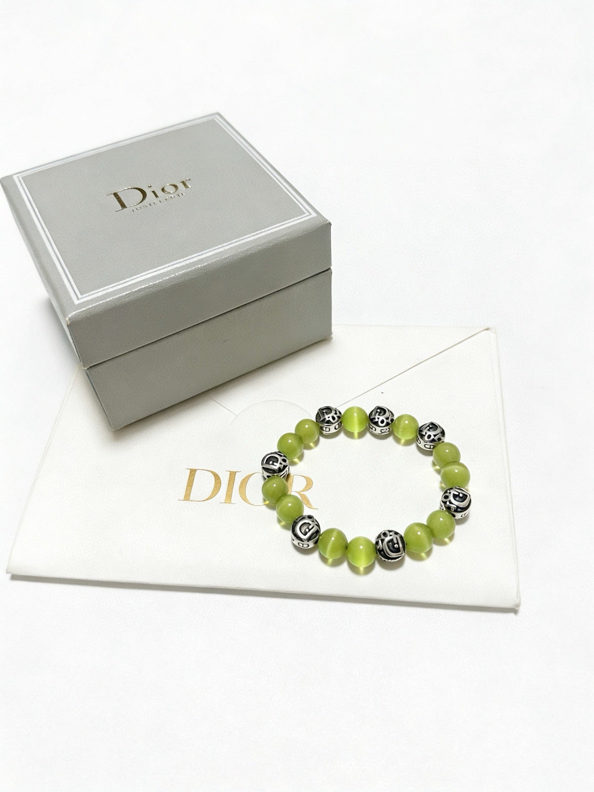 Martin Graham bracelet in polished metal-tone – close-up detail