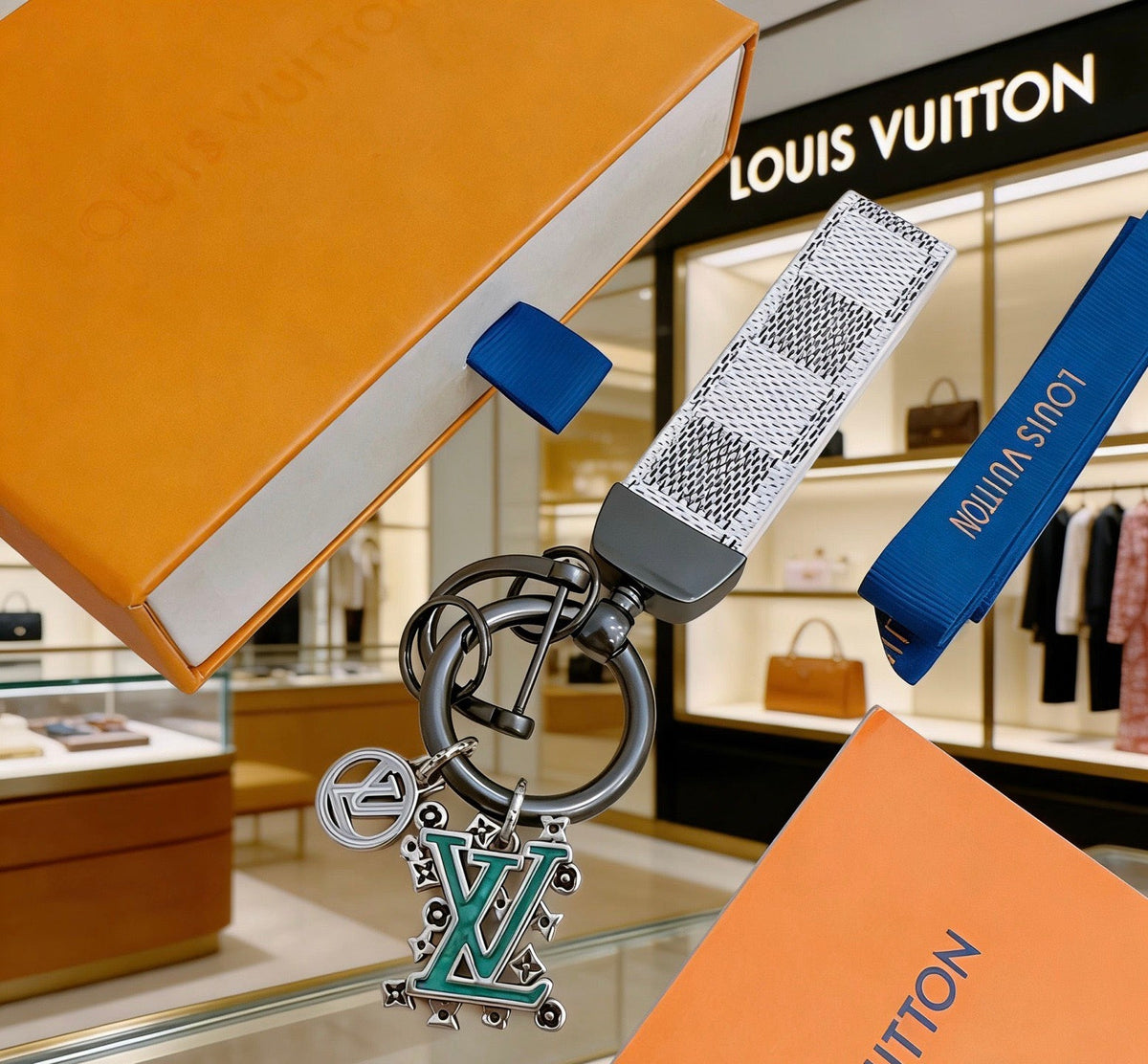 Martin Graham keychain in polished metal-tone – close-up detail