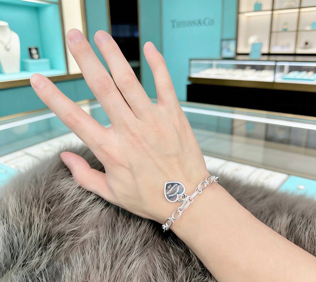 Martin Graham bracelet in polished metal-tone – front product view