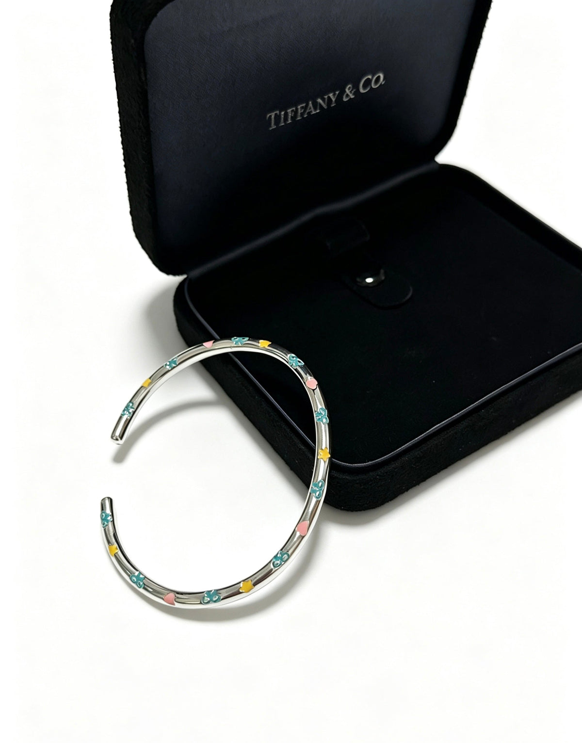 Martin Graham bangle in polished metal-tone – front product view