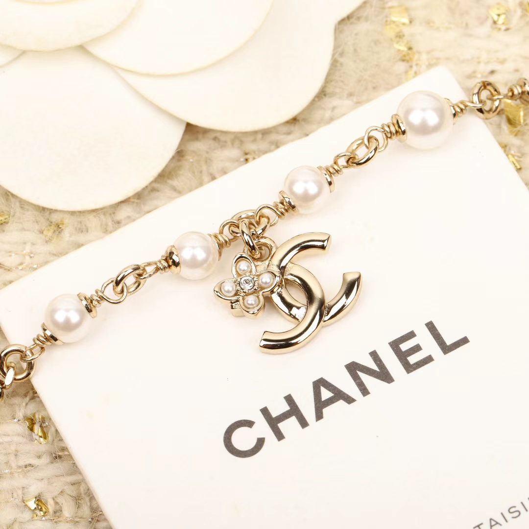 Martin Graham bracelet in polished metal-tone – front product view