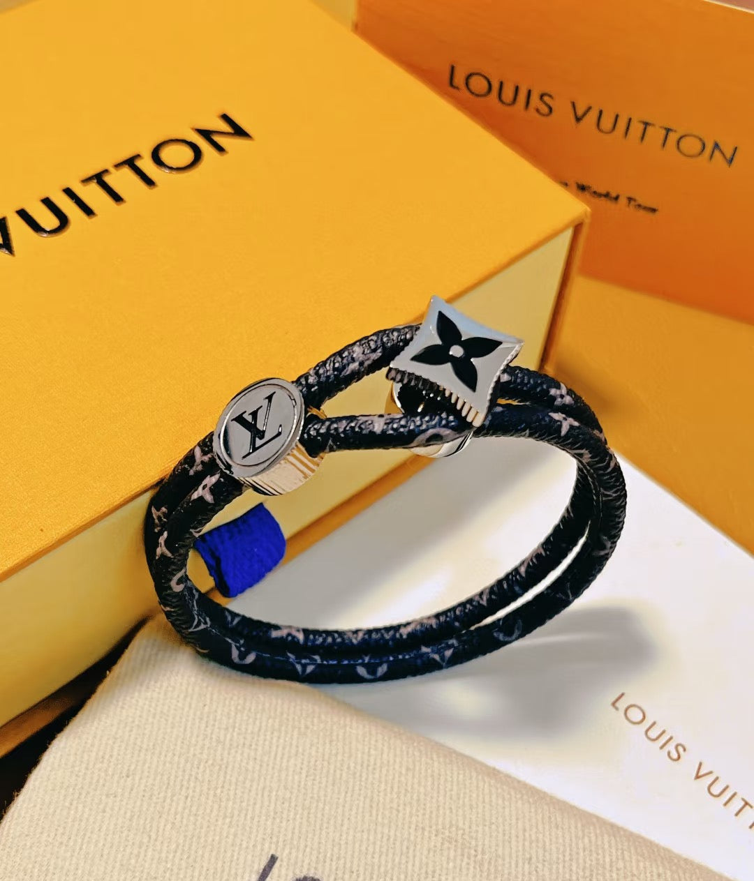 Martin Graham bangle in polished metal-tone – front product view