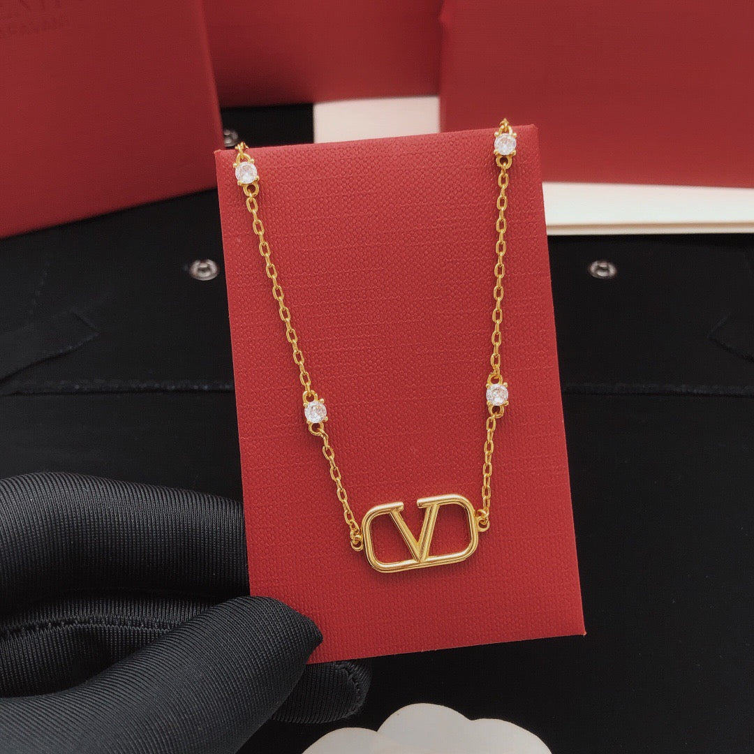 Martin Graham pendant necklace in polished metal-tone – main product view