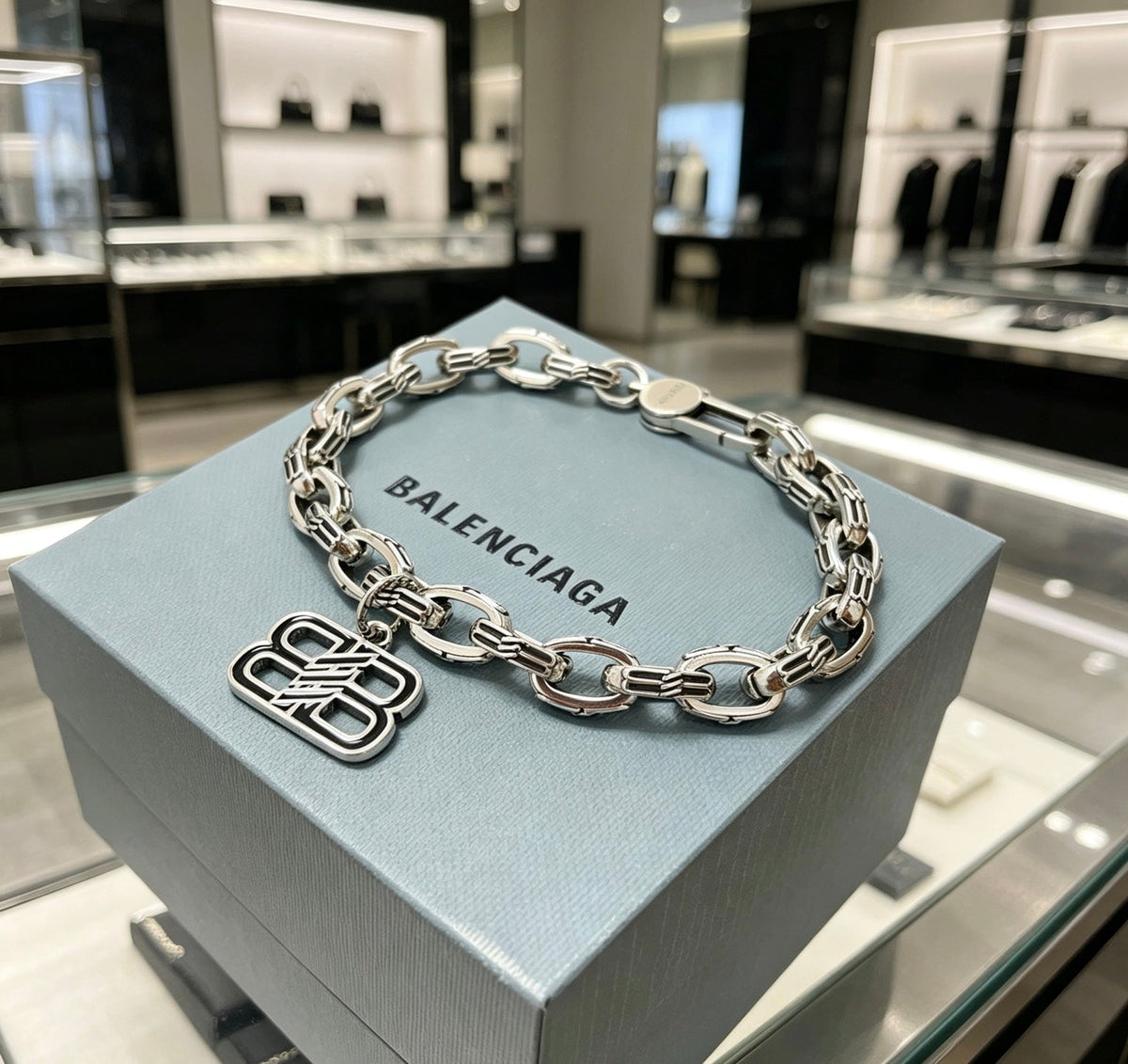 Martin Graham bracelet in polished metal-tone – front product view