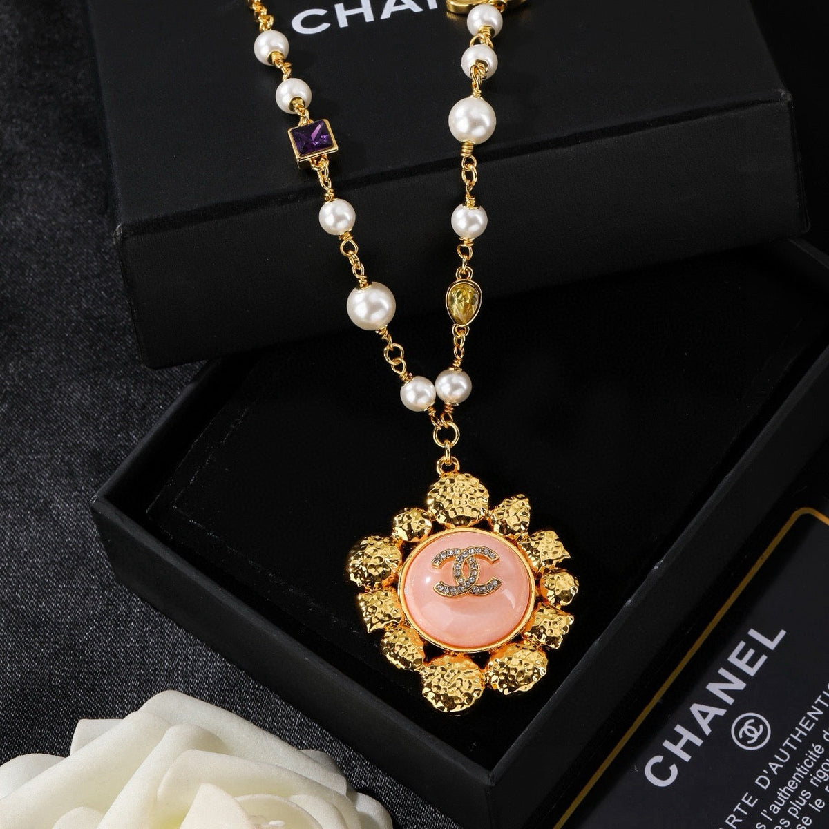 Martin Graham pendant necklace in polished metal-tone – detail view