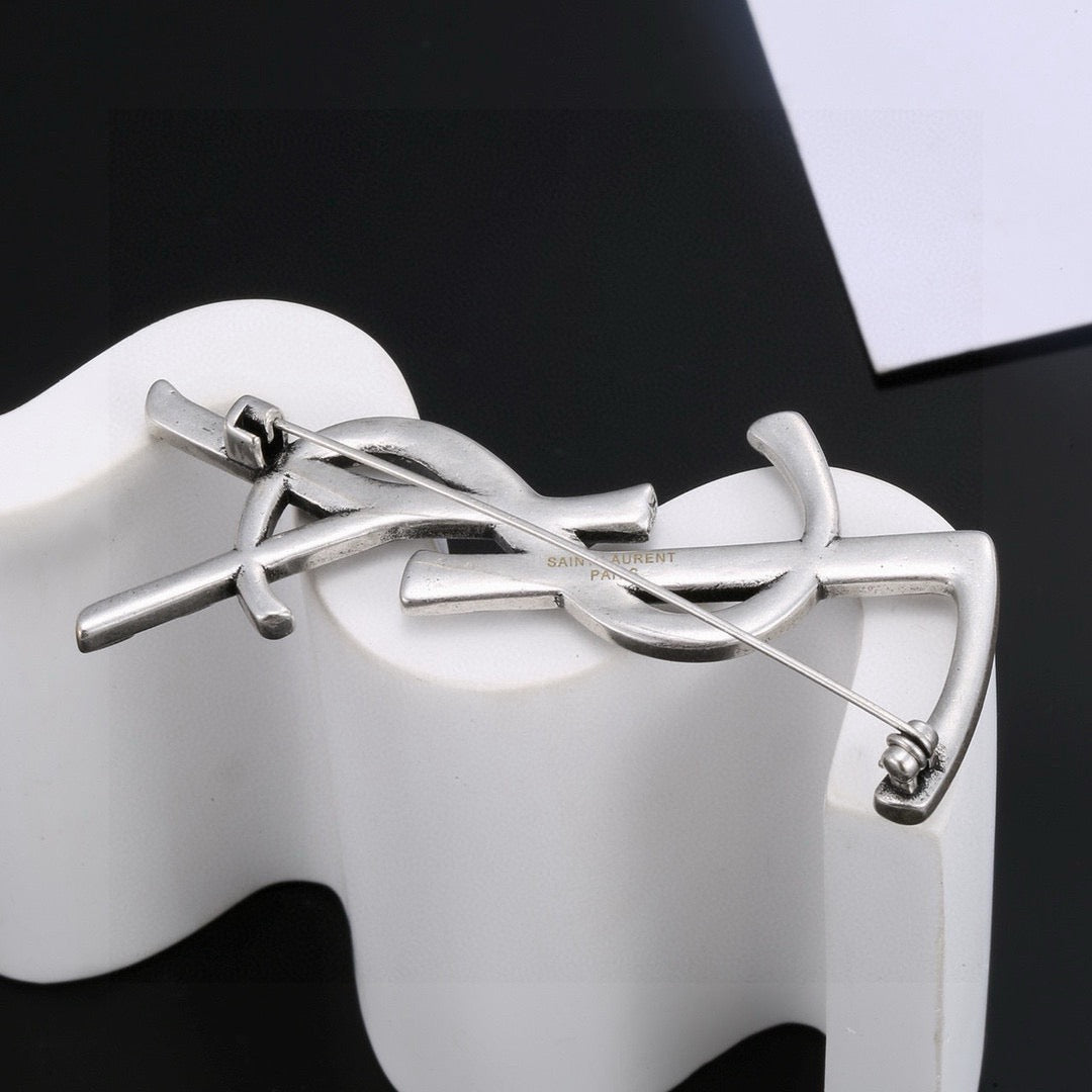 Martin Graham brooch in polished metal-tone – main product view