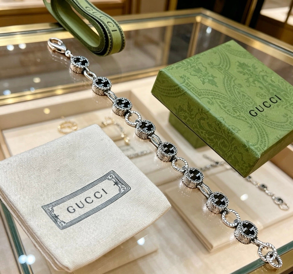 Martin Graham bracelet in polished metal-tone – main product view
