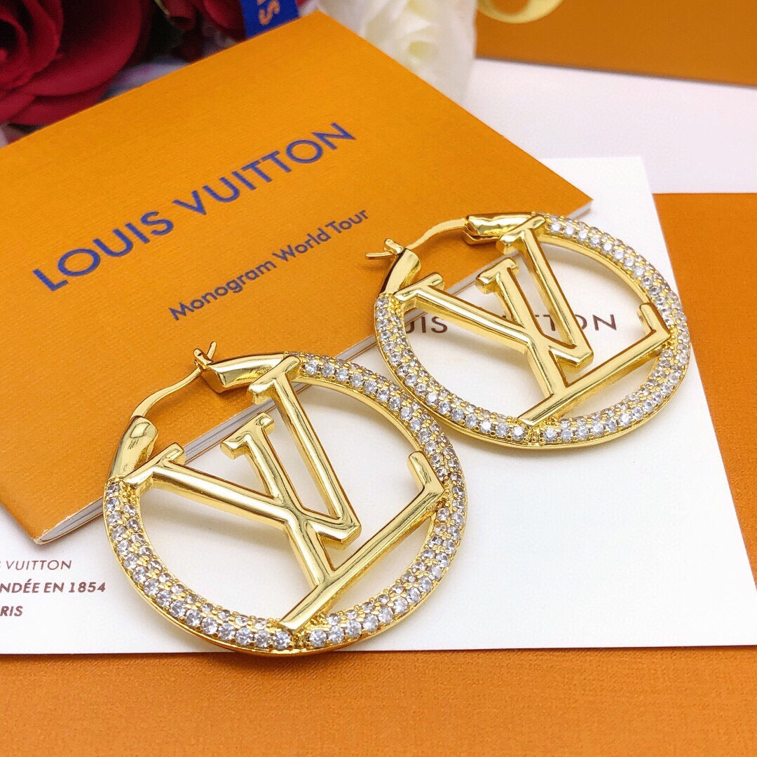 Martin Graham earrings in polished metal-tone – detail view