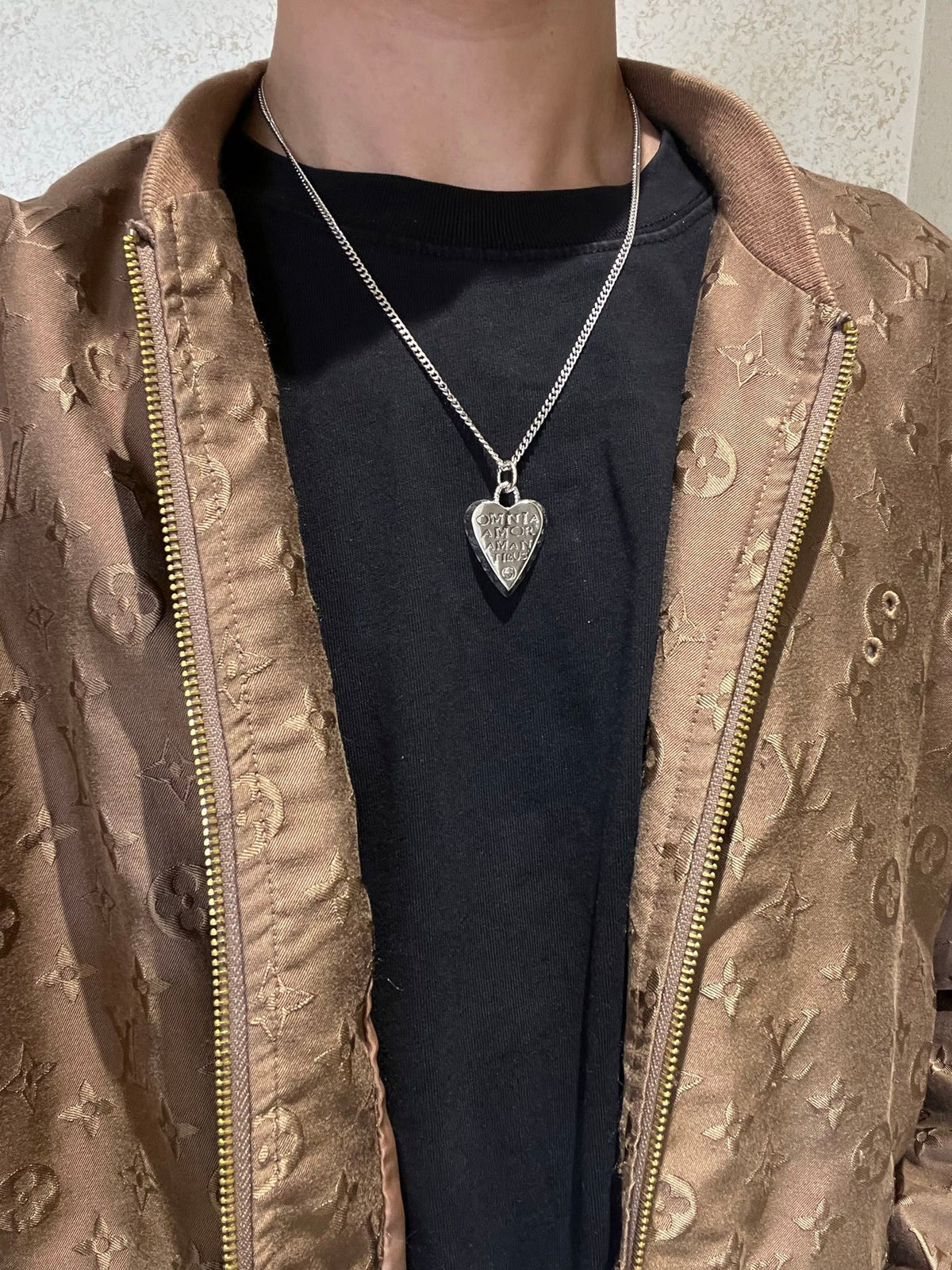Martin Graham pendant necklace in polished metal-tone – detail view