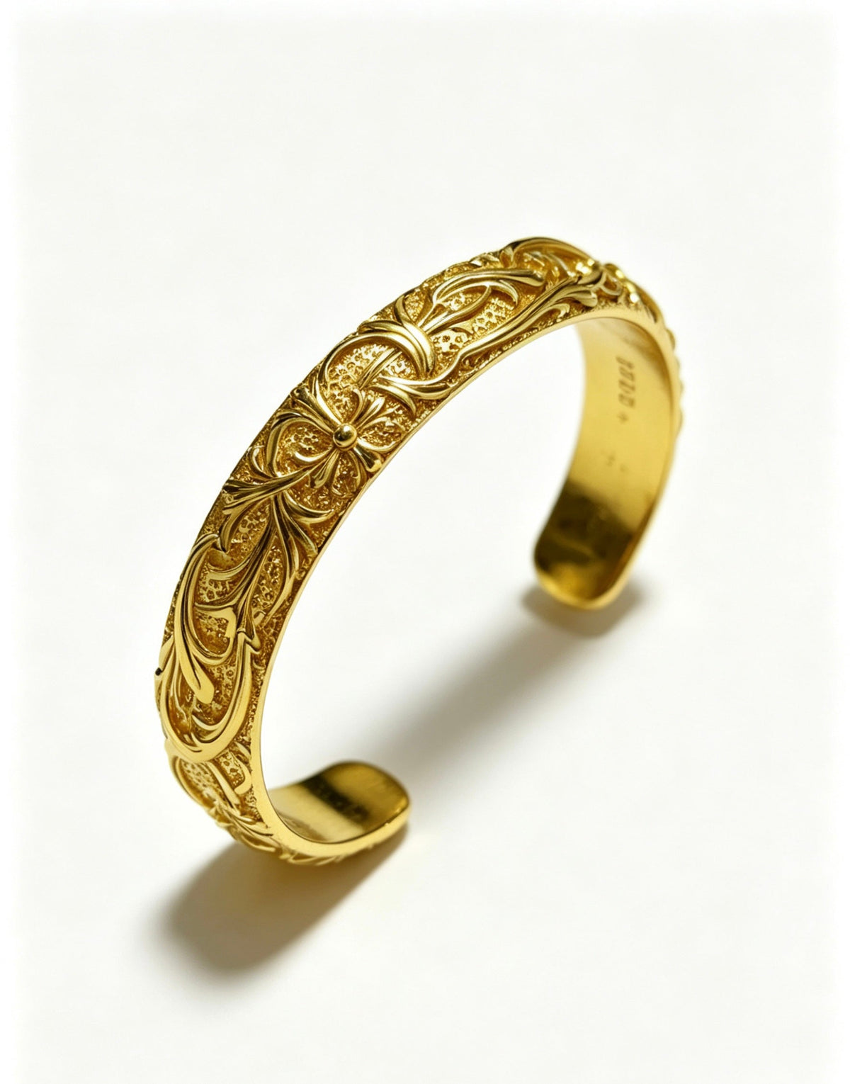 Martin Graham bangle in polished metal-tone – close-up detail