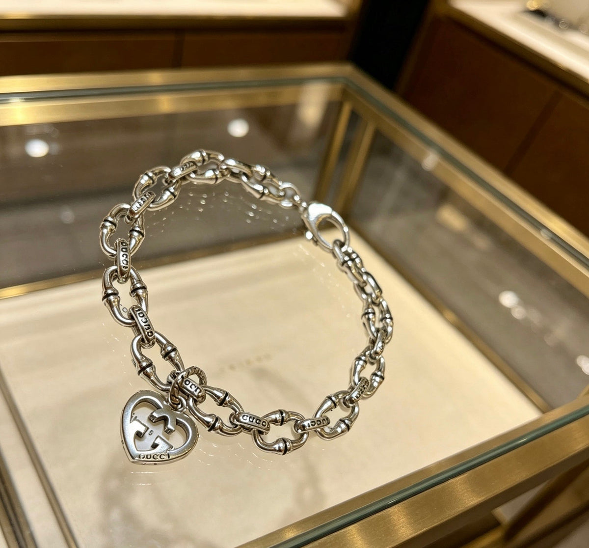 Martin Graham bracelet in polished metal-tone – front product view