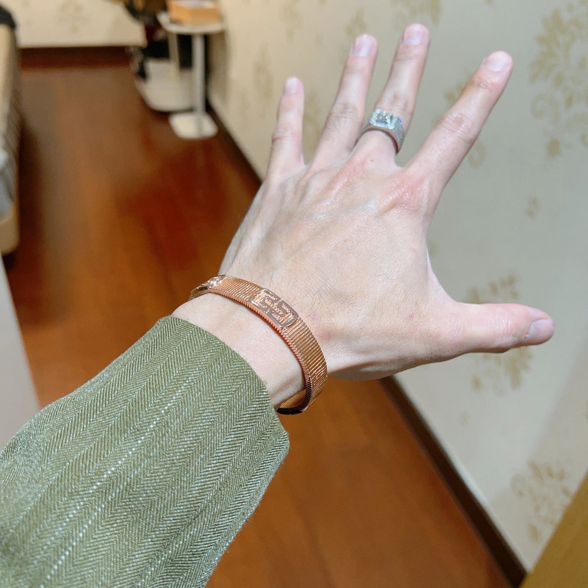 Martin Graham bangle in polished metal-tone – main product view