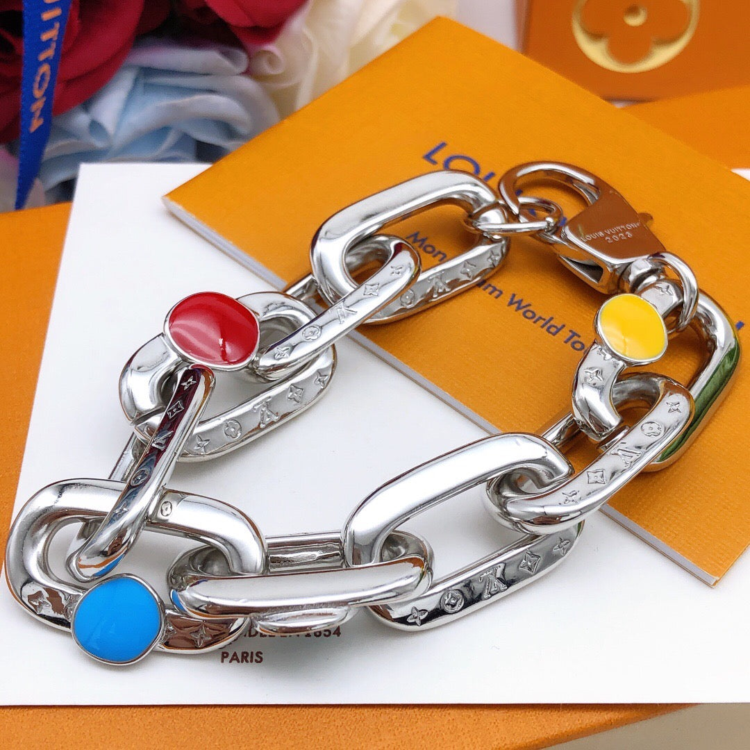 Martin Graham fashion accessory in polished metal-tone – detail view