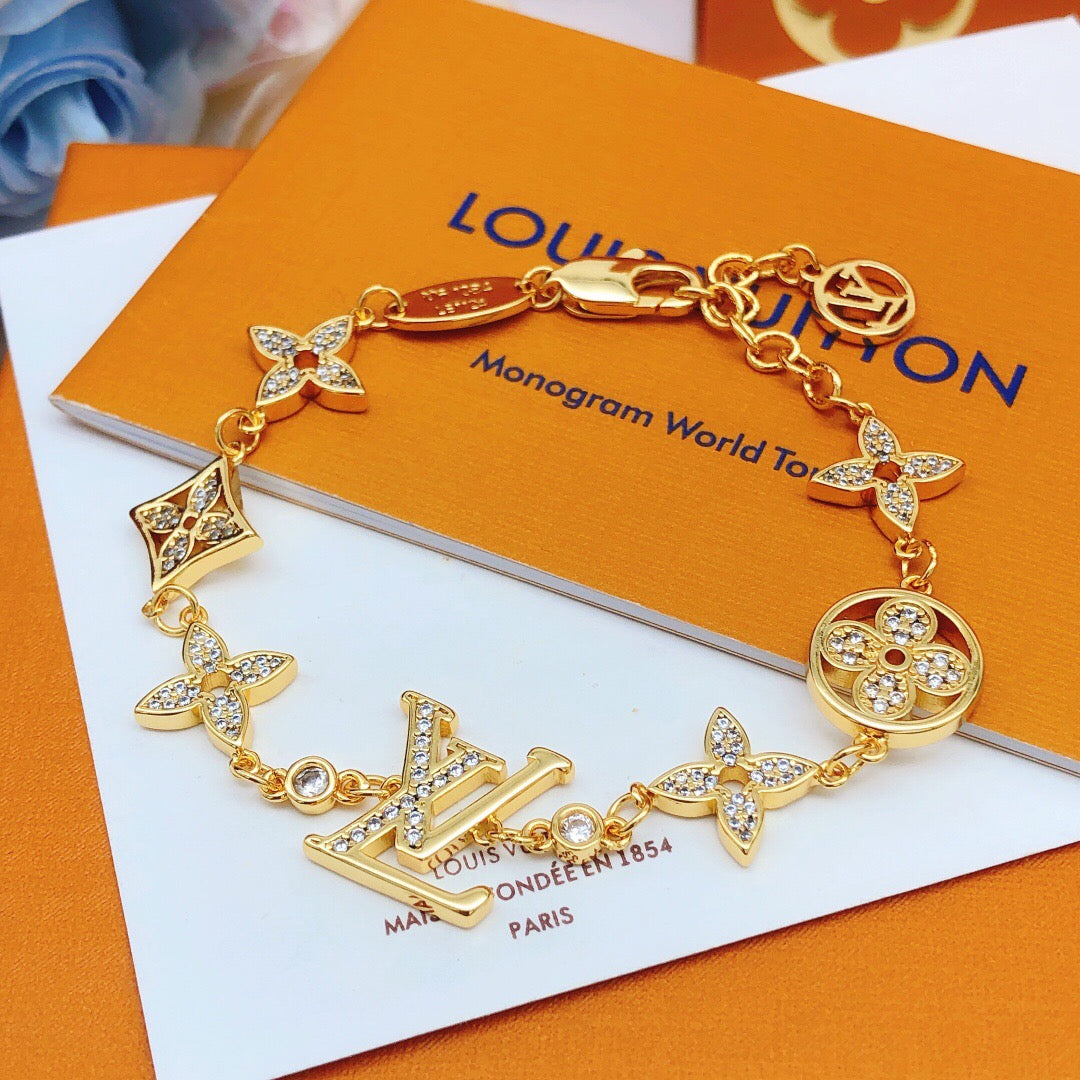 Martin Graham bracelet in polished metal-tone – front product view