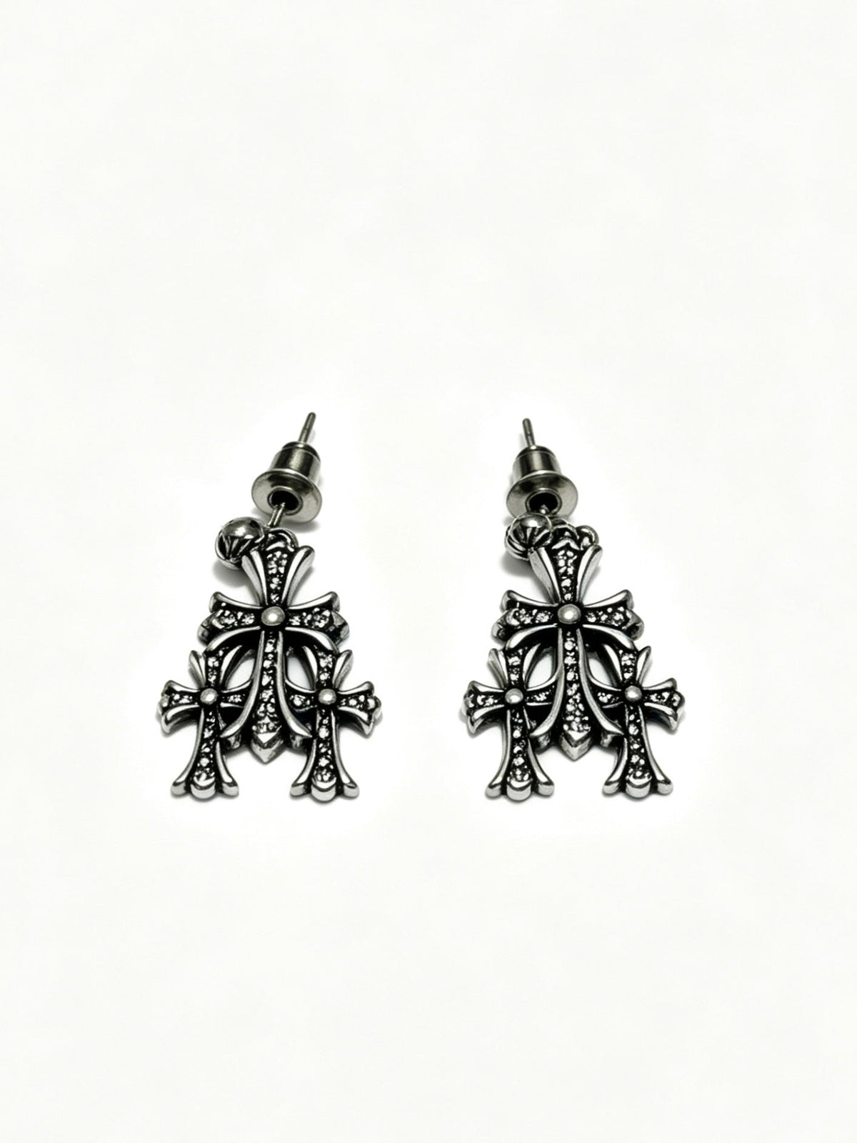 Martin Graham earrings in polished metal-tone – side detail