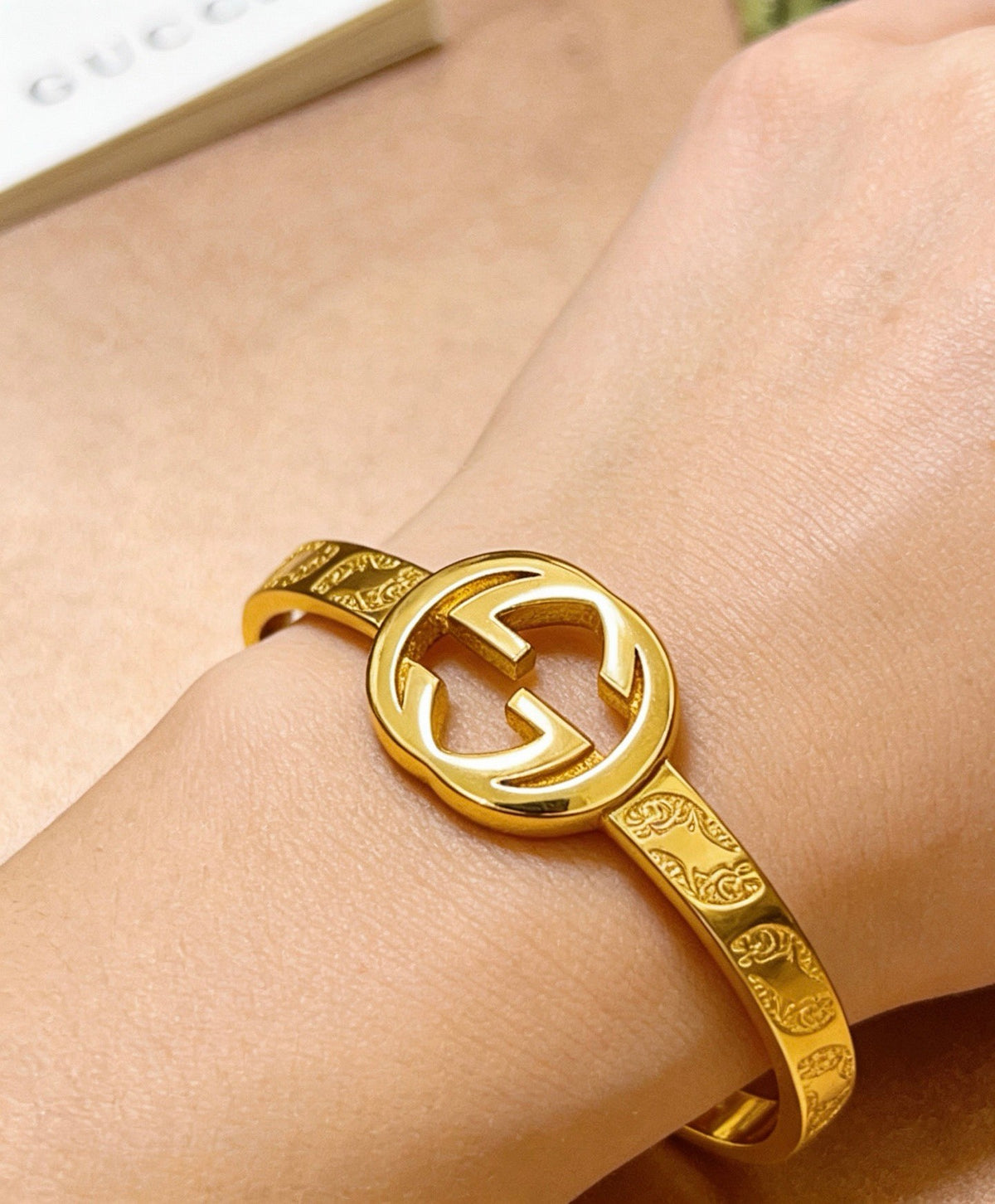 Martin Graham bangle in polished metal-tone – front product view
