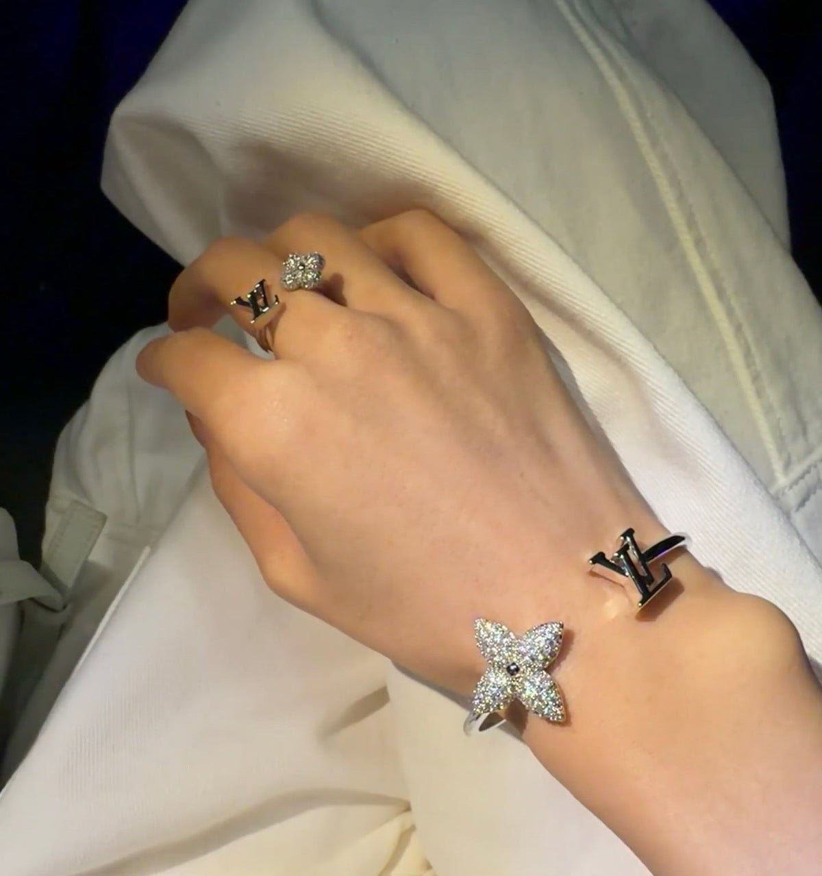Martin Graham bangle in polished metal-tone – close-up detail