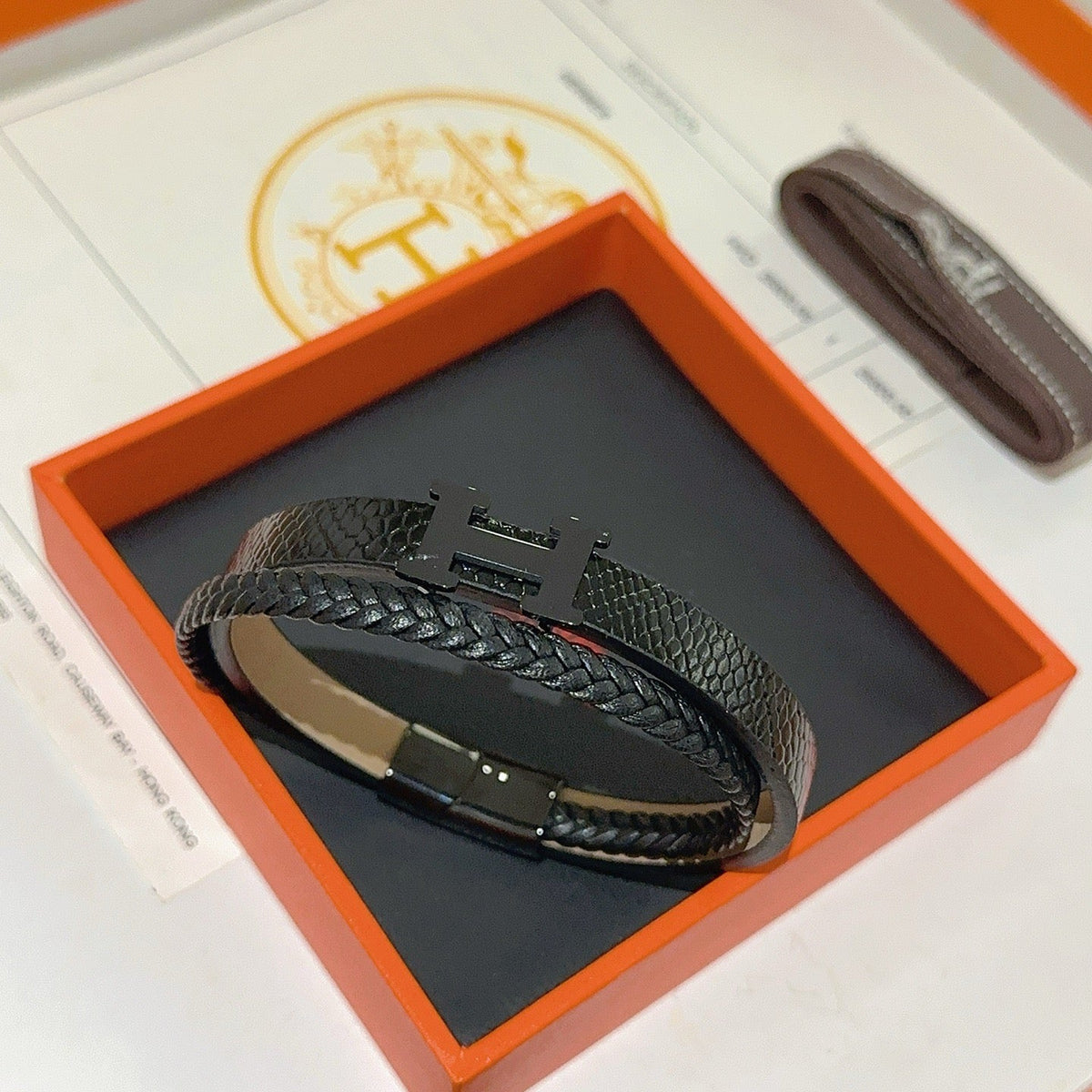 Martin Graham bangle in polished metal-tone – front product view