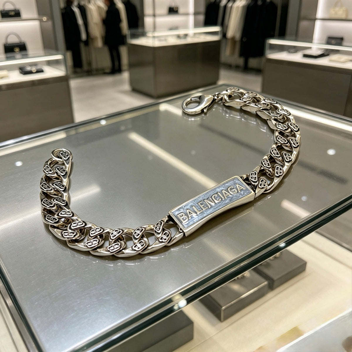 Martin Graham bracelet in polished metal-tone – front product view