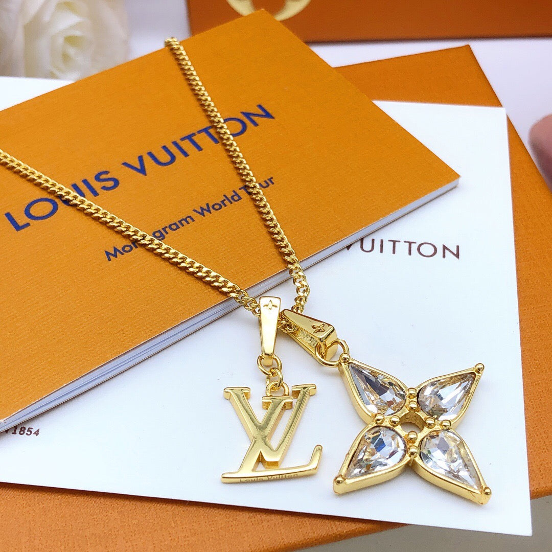 Martin Graham pendant necklace in polished metal-tone – close-up detail