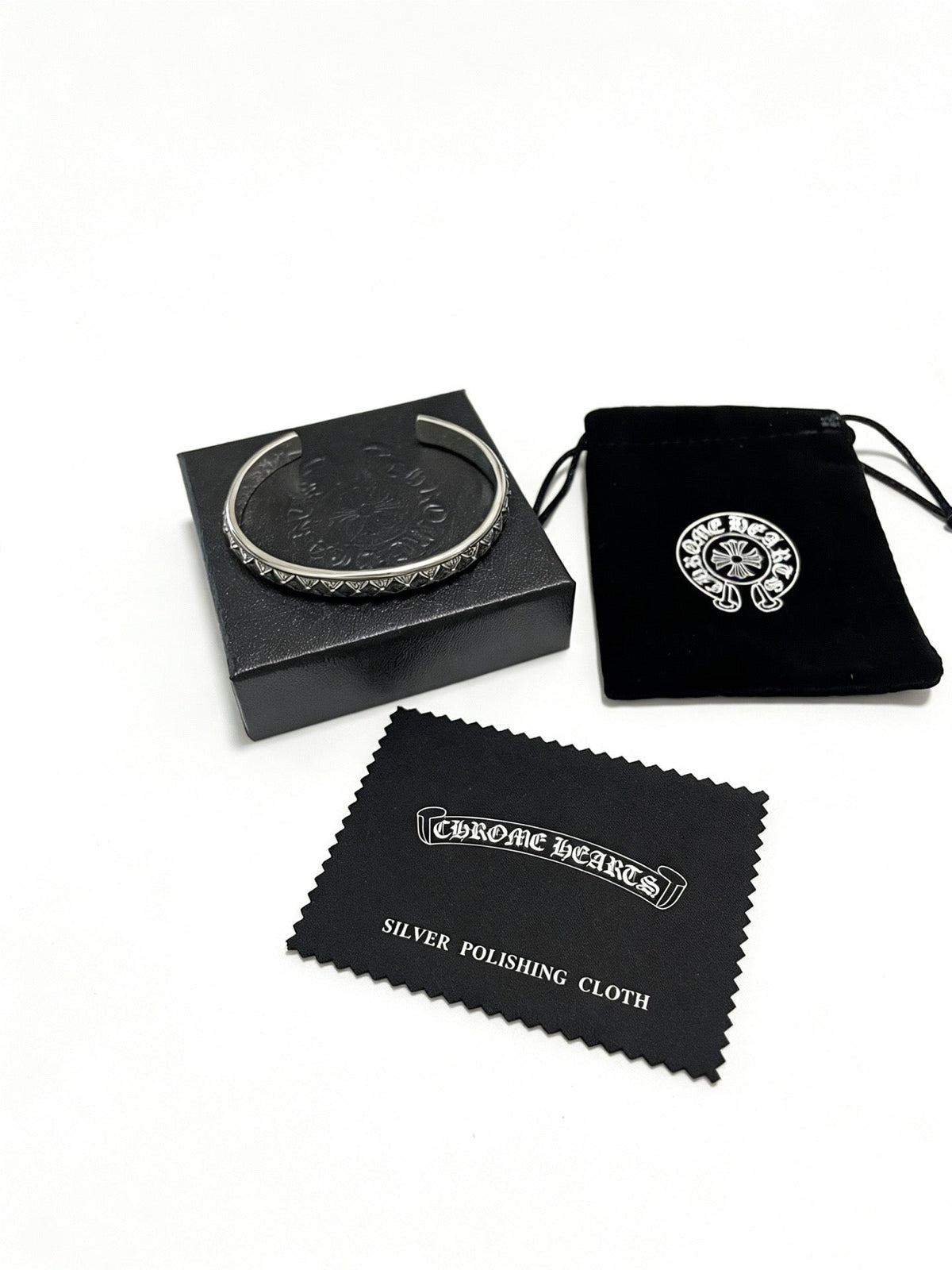 Martin Graham bracelet in polished metal-tone – styled product view