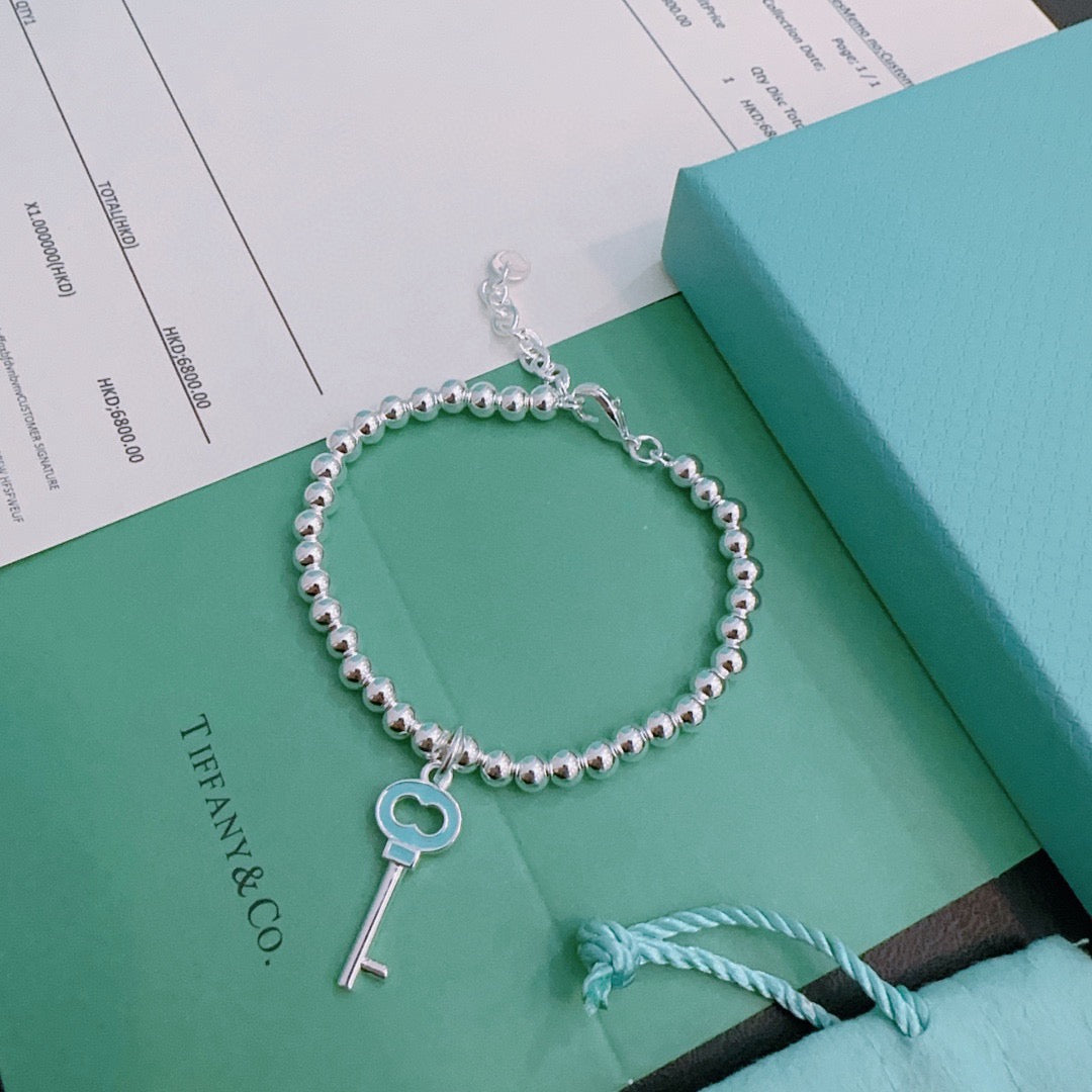 Martin Graham bracelet in polished metal-tone – styled product view