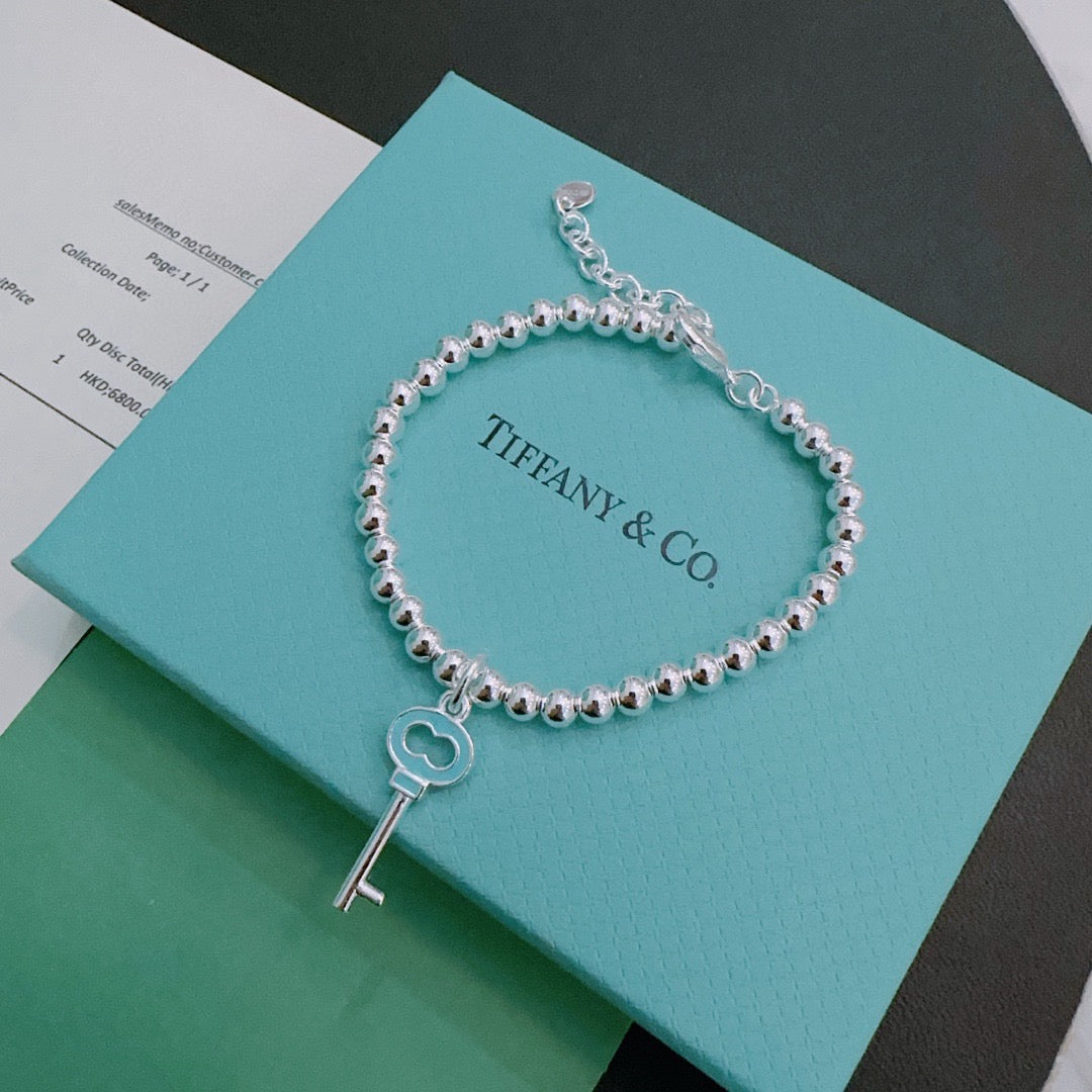 Martin Graham bracelet in polished metal-tone – front product view