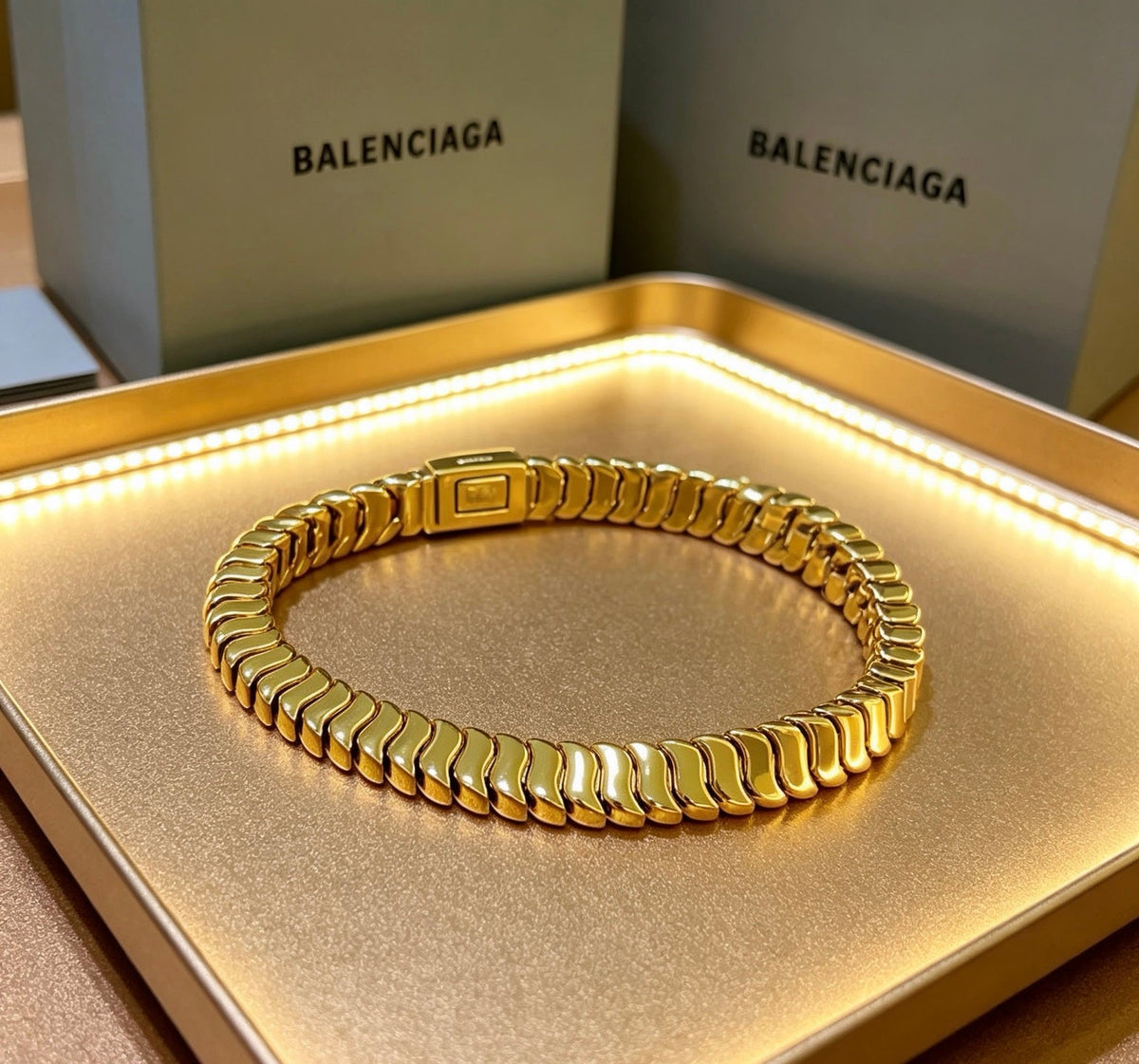 Martin Graham bracelet in polished metal-tone – styled product view