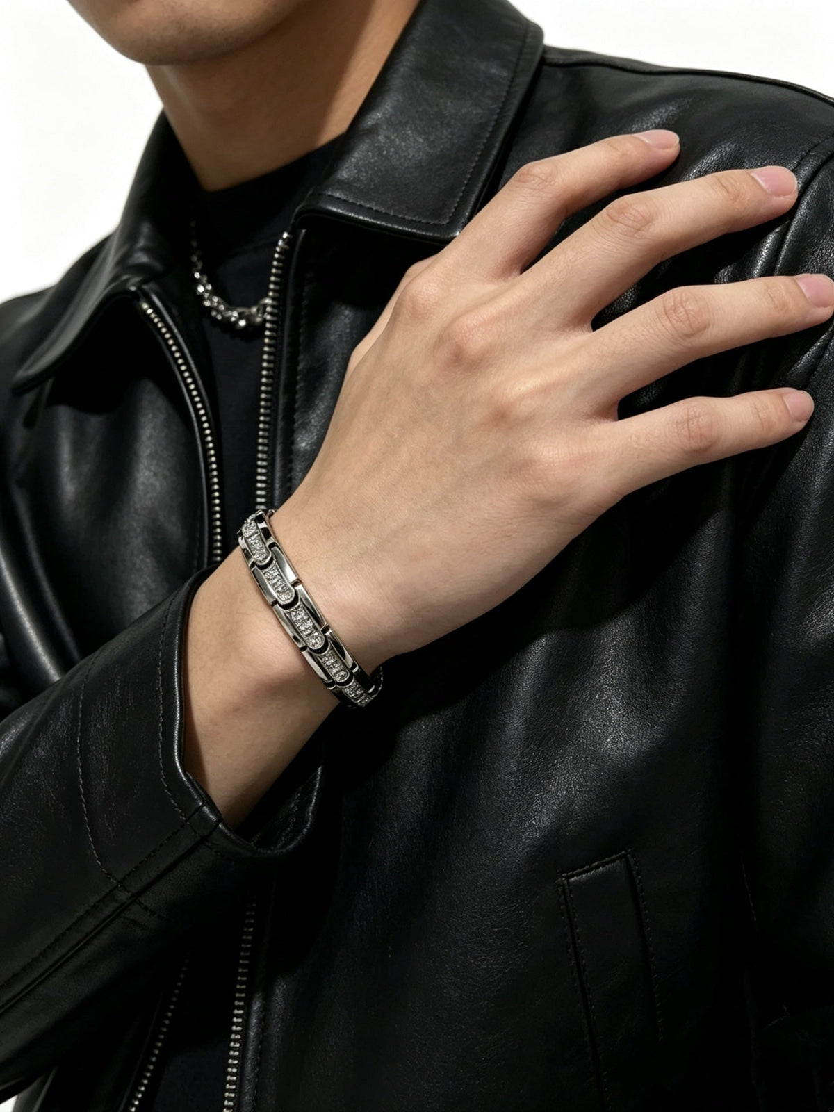 Martin Graham bracelet in polished metal-tone – front view