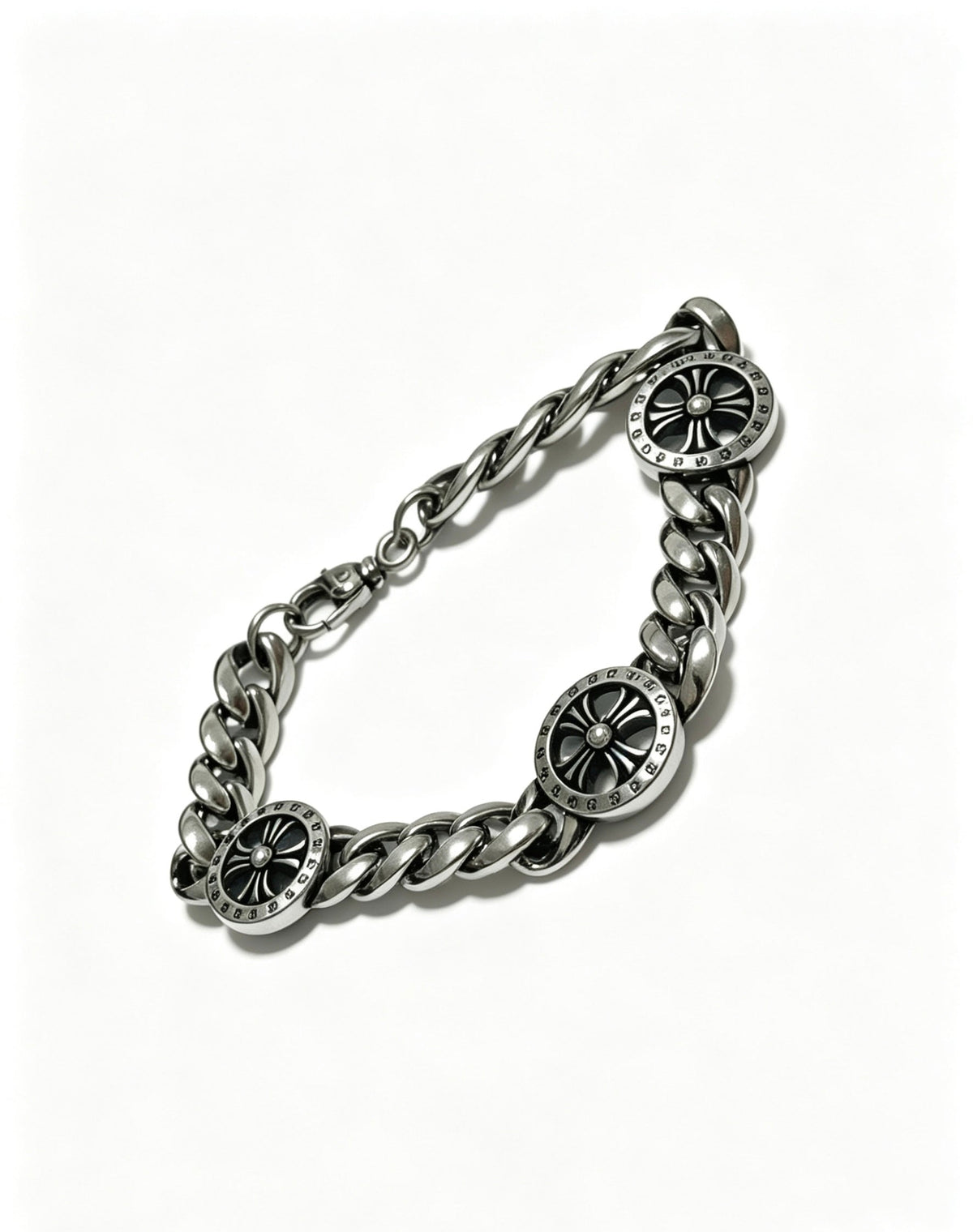 Martin Graham bracelet in polished metal-tone – detail view