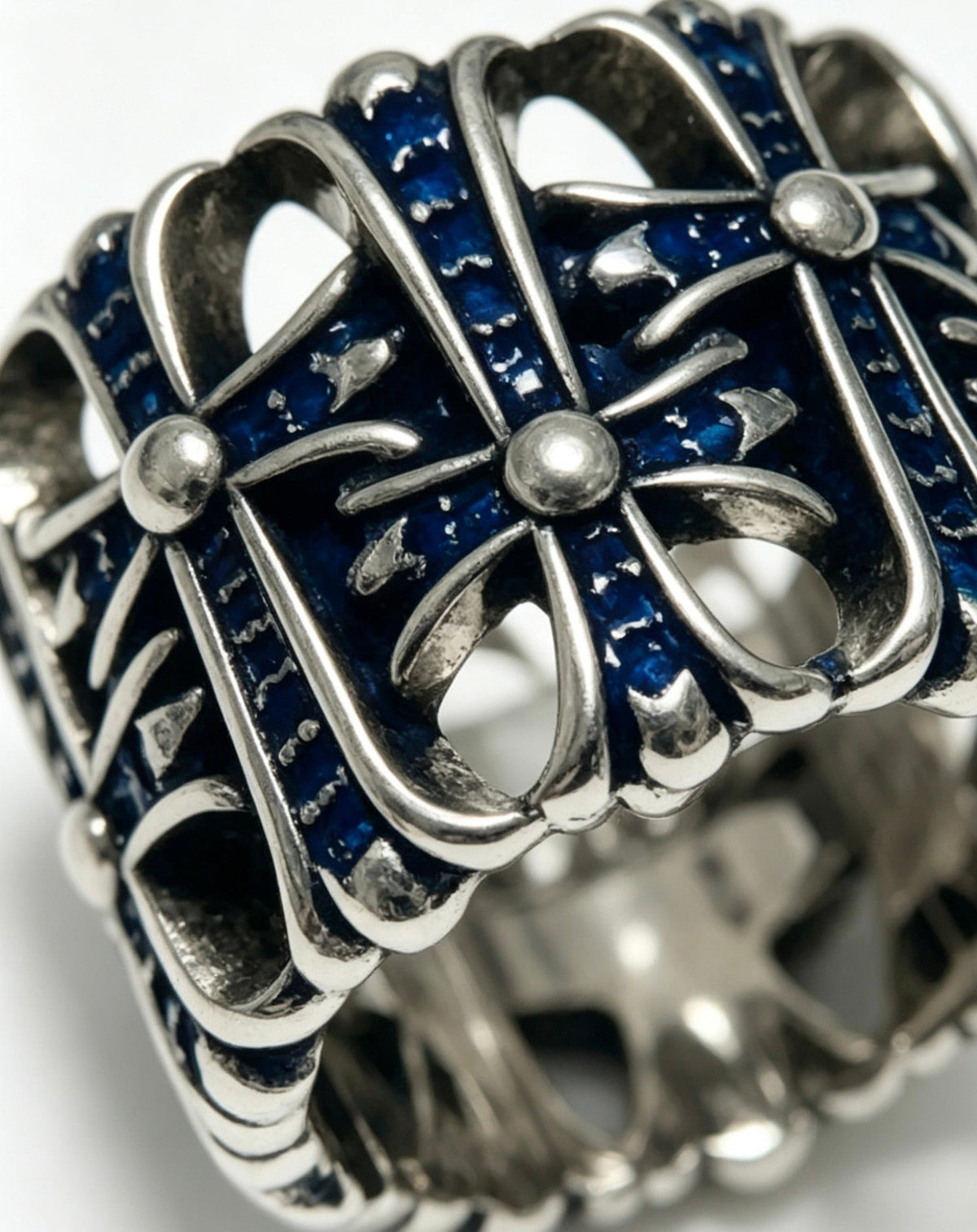 Martin Graham ring in polished metal-tone – styled product view