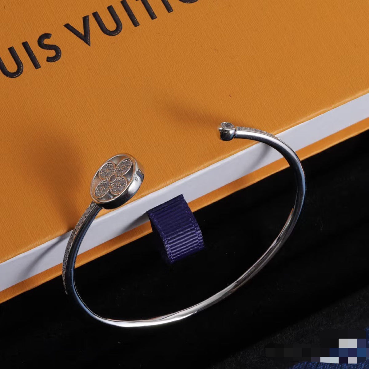 Martin Graham bangle in polished metal-tone – main product view