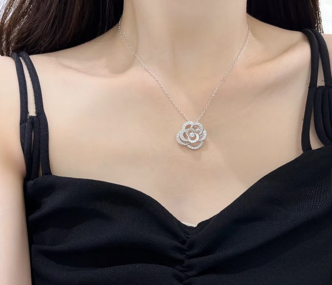 Martin Graham pendant necklace in polished metal-tone – main product view