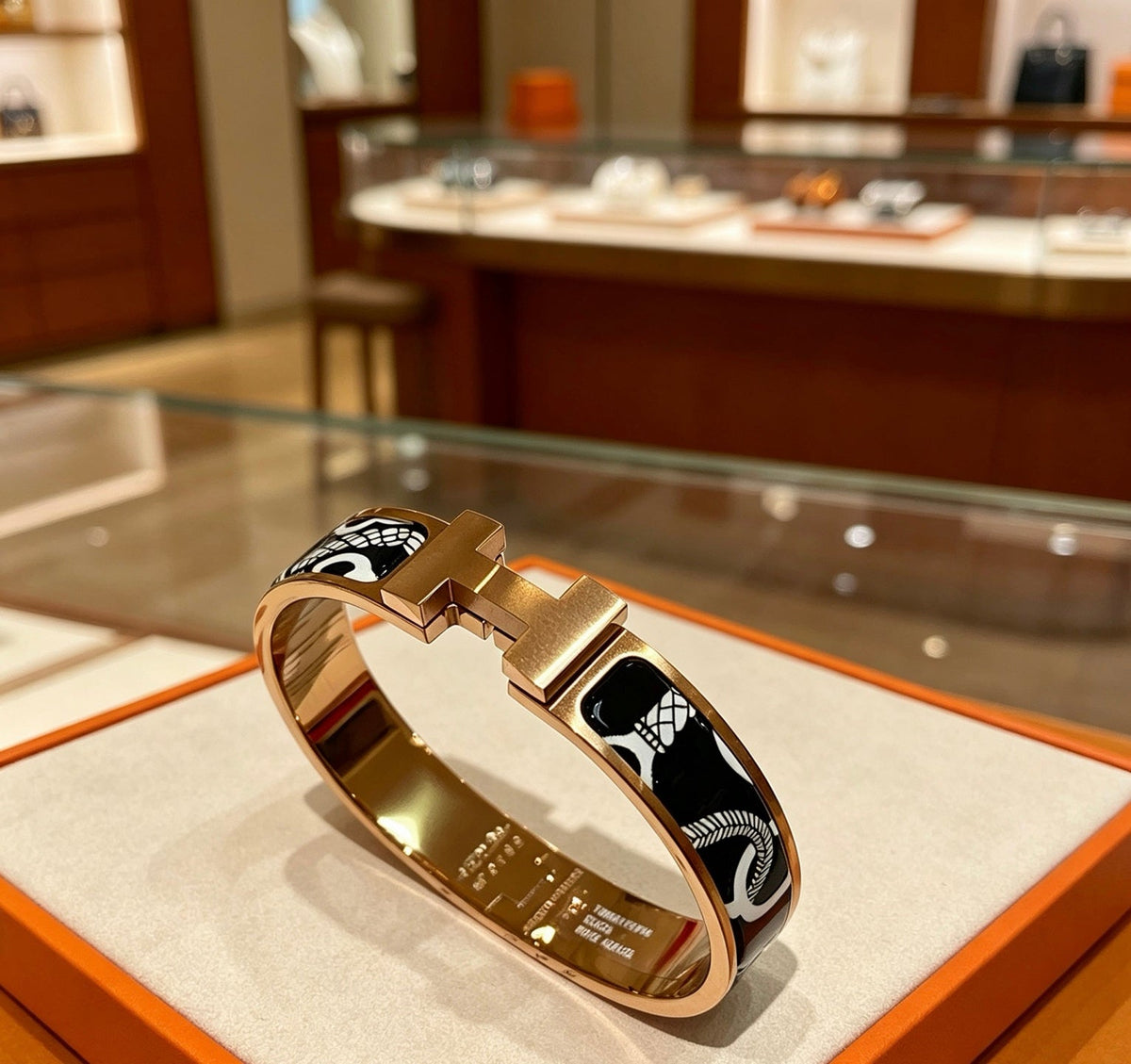 Martin Graham bangle in polished metal-tone – main product view