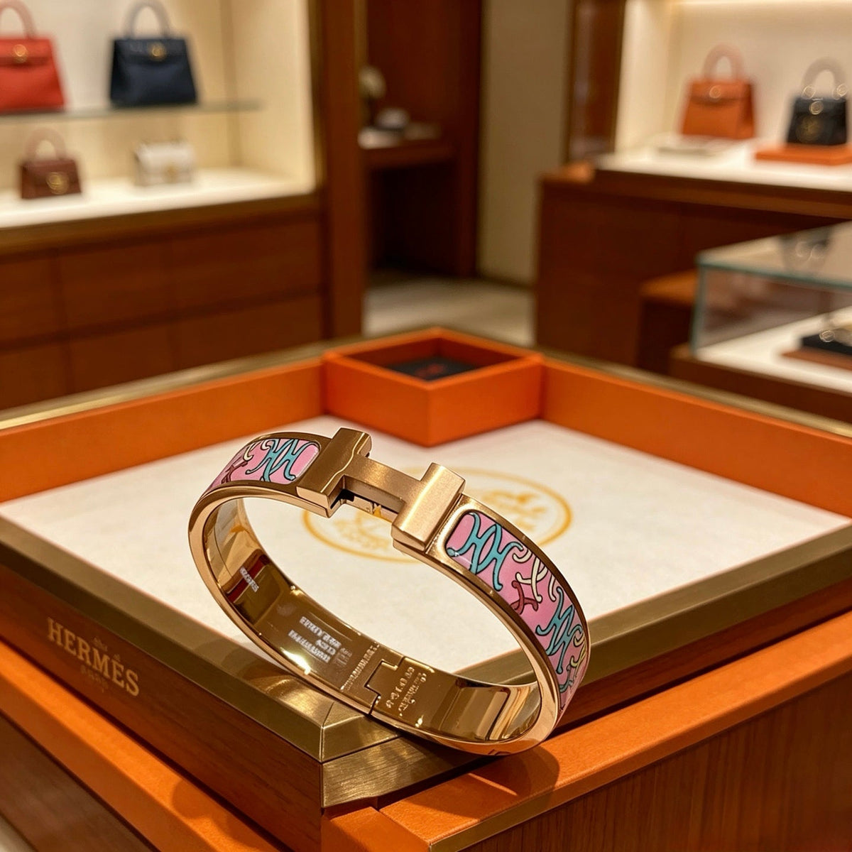 Martin Graham bangle in polished metal-tone – front product view