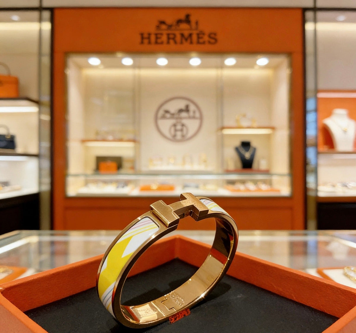 Martin Graham bangle in polished metal-tone – close-up detail