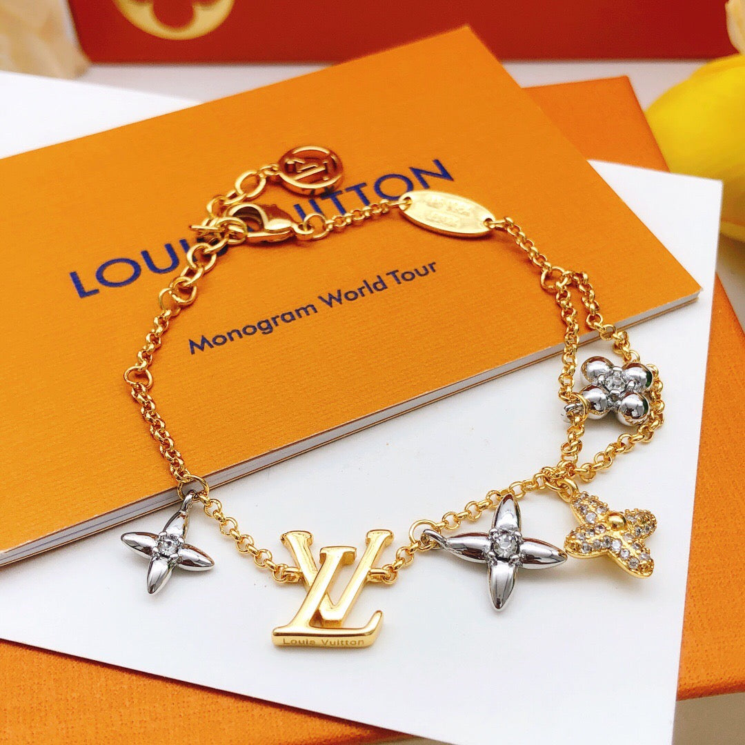 Martin Graham bracelet in polished metal-tone – front product view