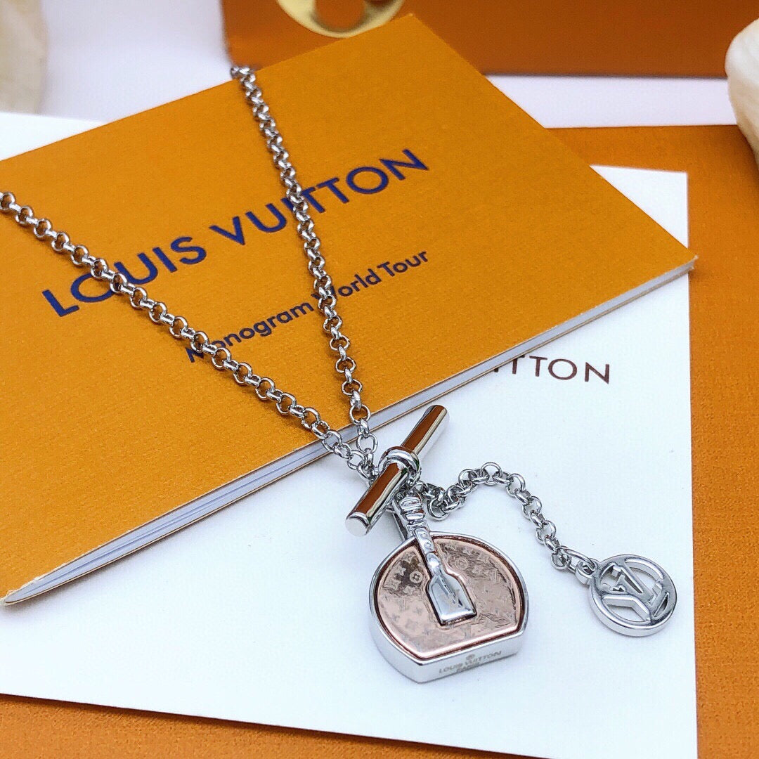 Martin Graham pendant necklace in polished metal-tone – detail view